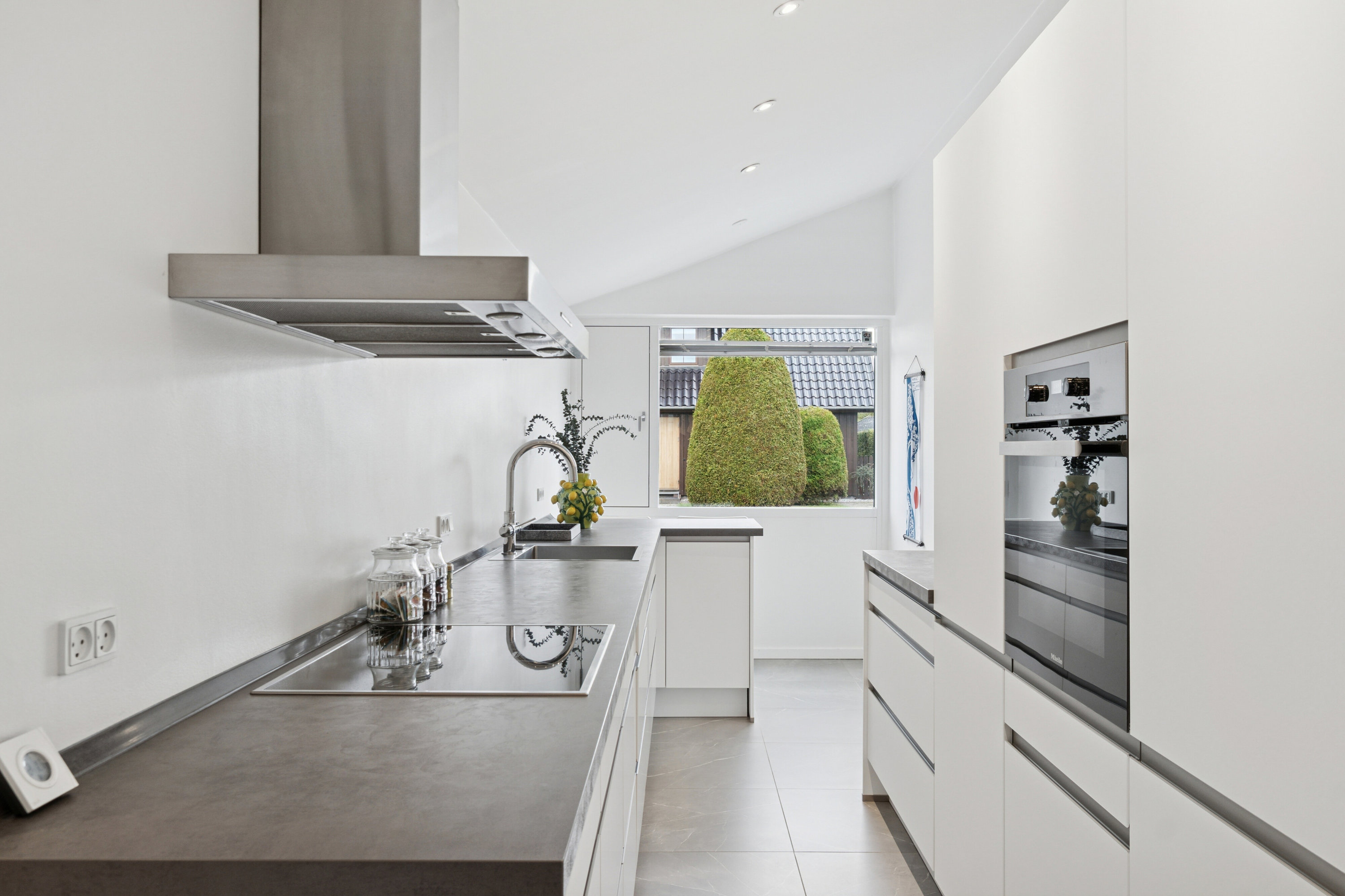 Fremhævet køkken billede i fuldskærmstilstand. Billede af Nymarksvej 22, 2650 Hvidovre