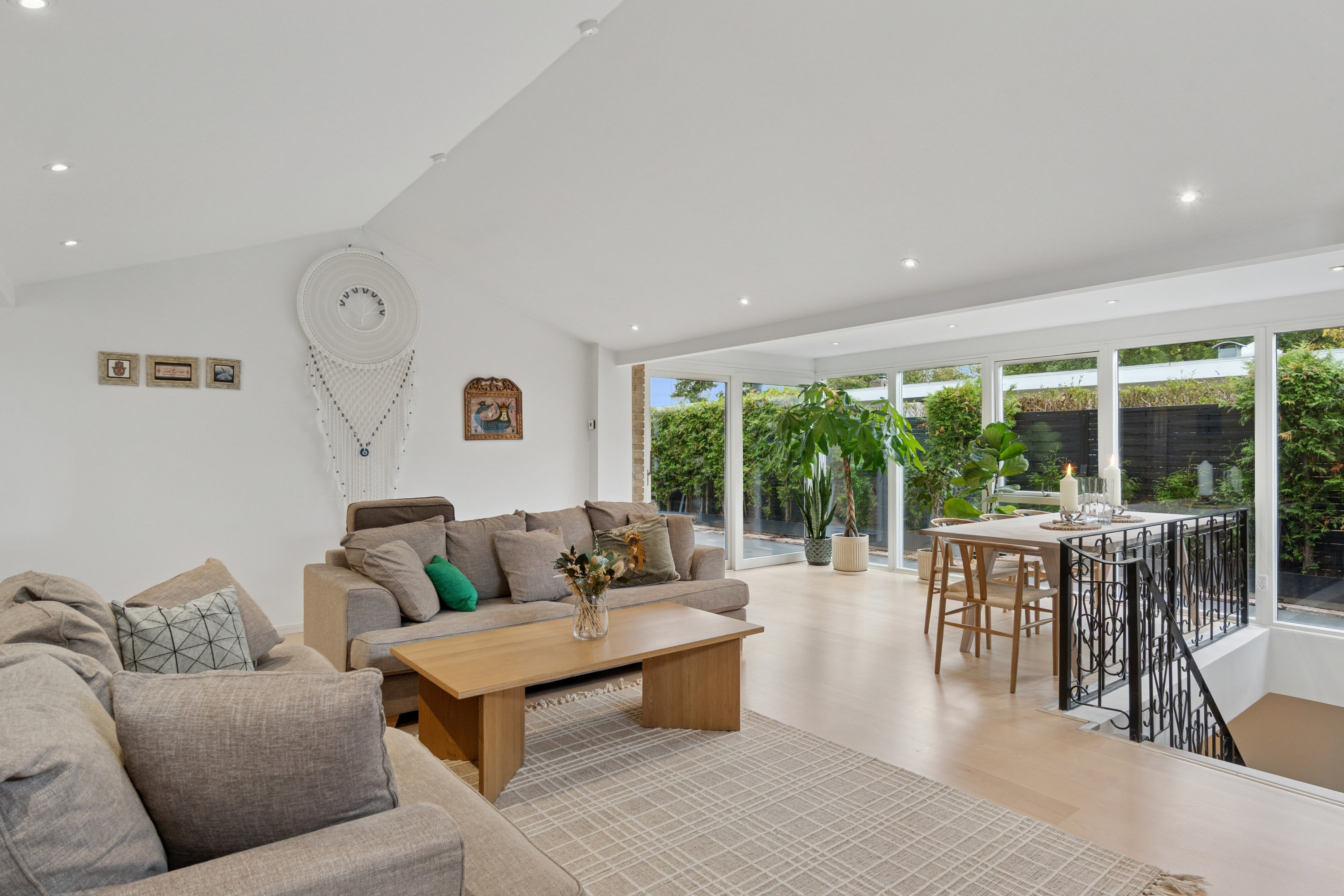 Miniaturebillede 2: stue. Billede af Nymarksvej 22, 2650 Hvidovre