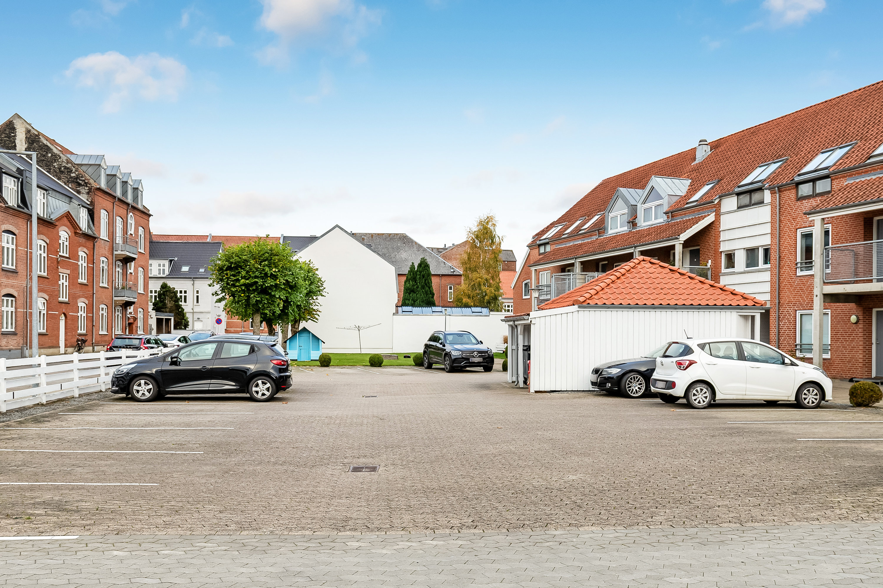 Fremhævet parkeringsplads billede i fuldskærmstilstand. Billede af Ørstedsgade 34F, Centrum, 7100 Vejle