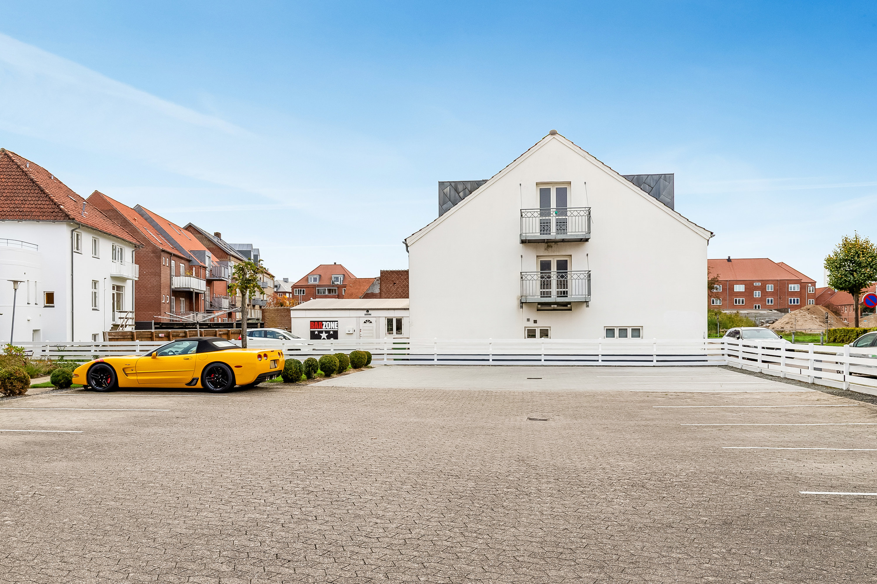 Fremhævet parkeringsplads billede i fuldskærmstilstand. Billede af Ørstedsgade 34F, Centrum, 7100 Vejle