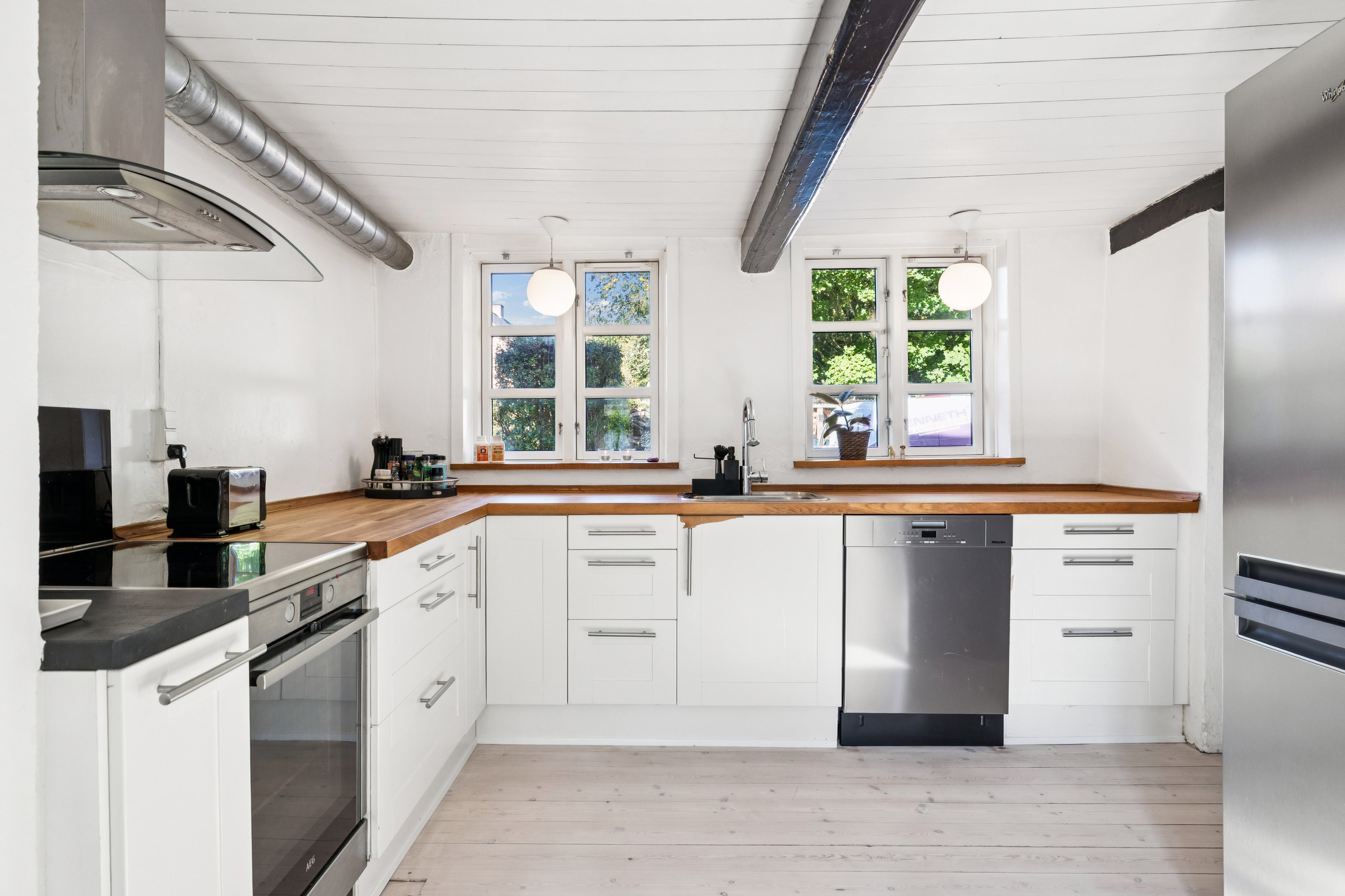Fremhævet køkken billede i fuldskærmstilstand. Billede af Dyssehøjvej 2, Jennum, 8981 Spentrup