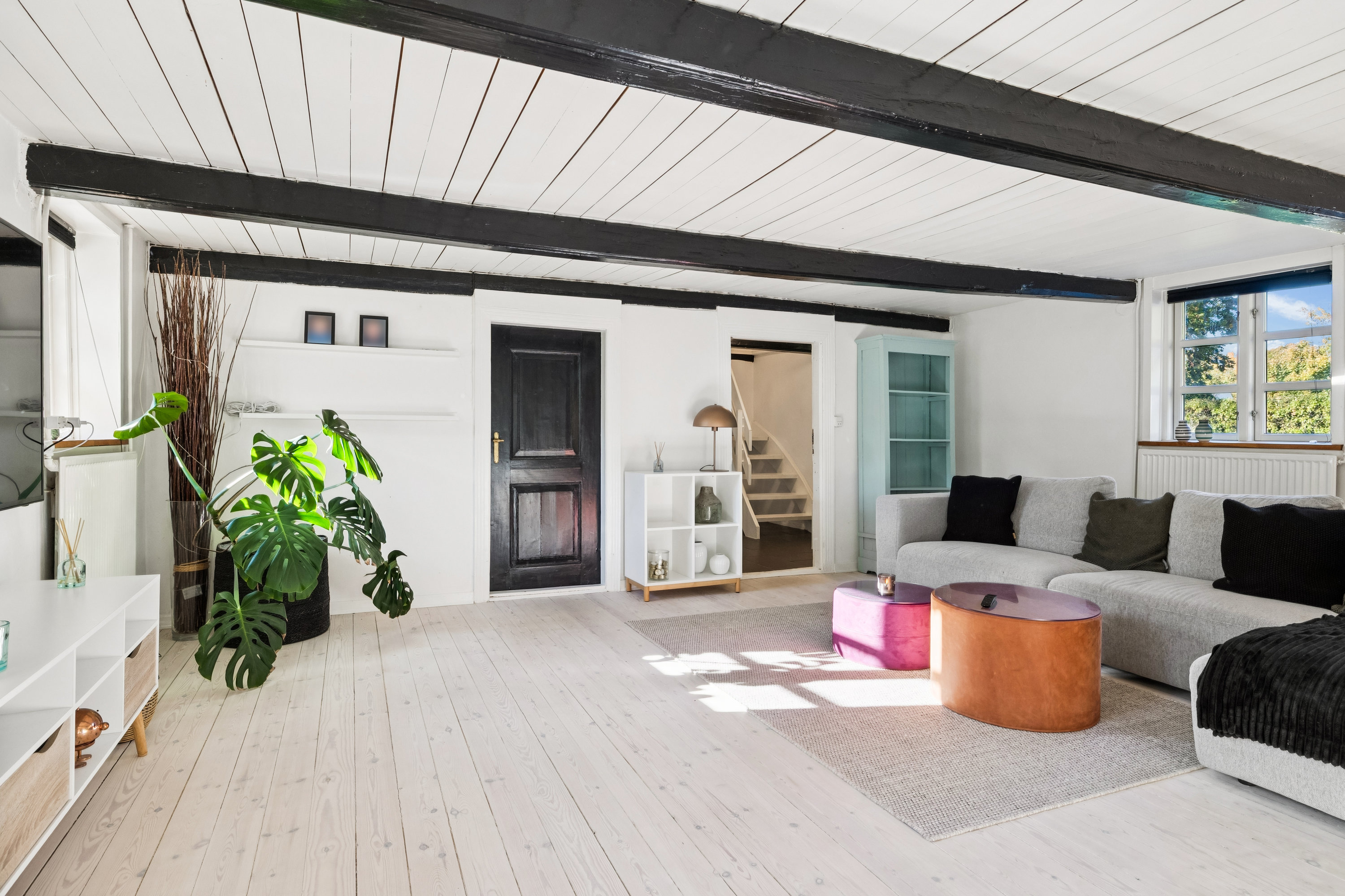 Fremhævet stue billede i fuldskærmstilstand. Billede af Dyssehøjvej 2, Jennum, 8981 Spentrup