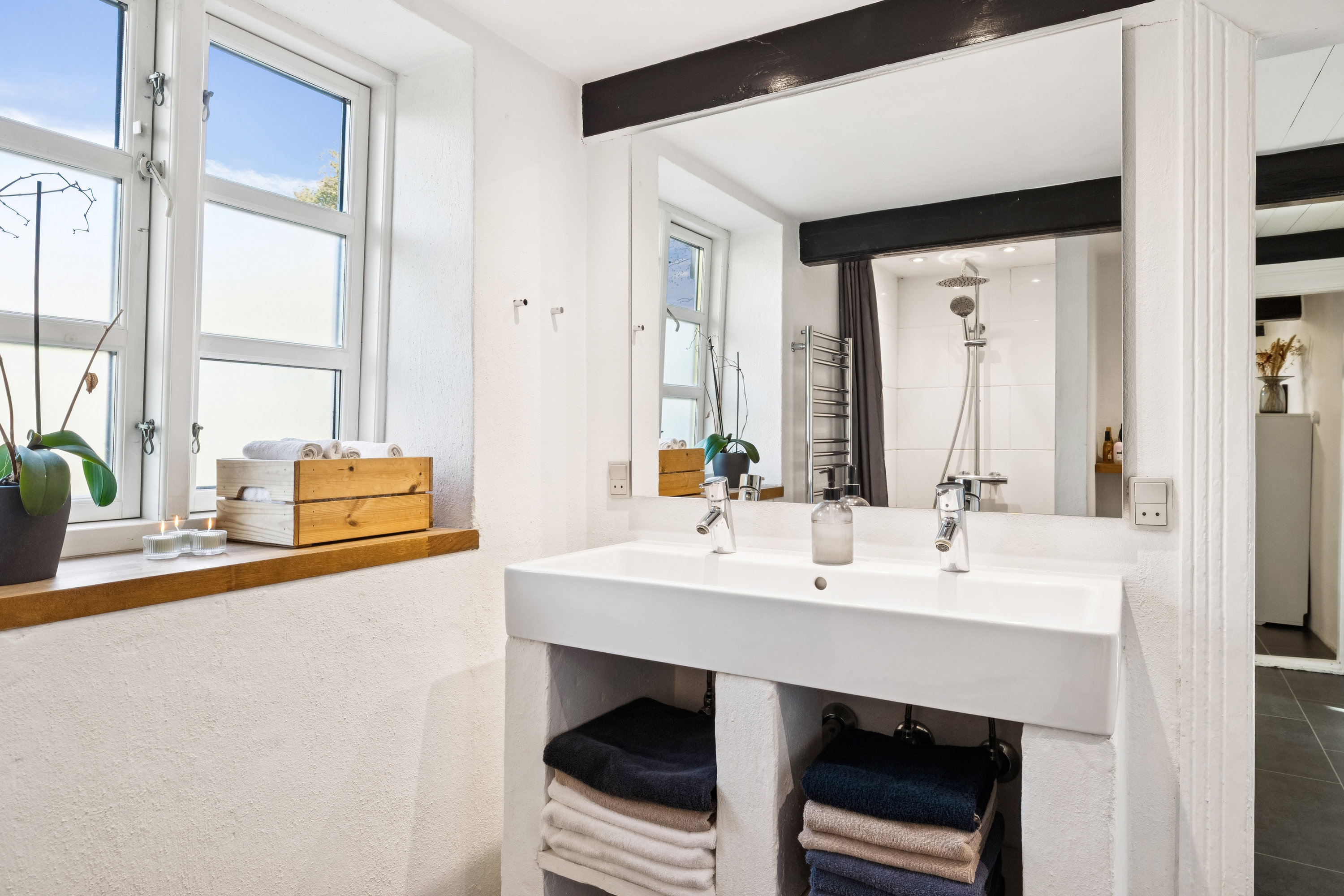 Fremhævet stue billede i fuldskærmstilstand. Billede af Dyssehøjvej 2, Jennum, 8981 Spentrup