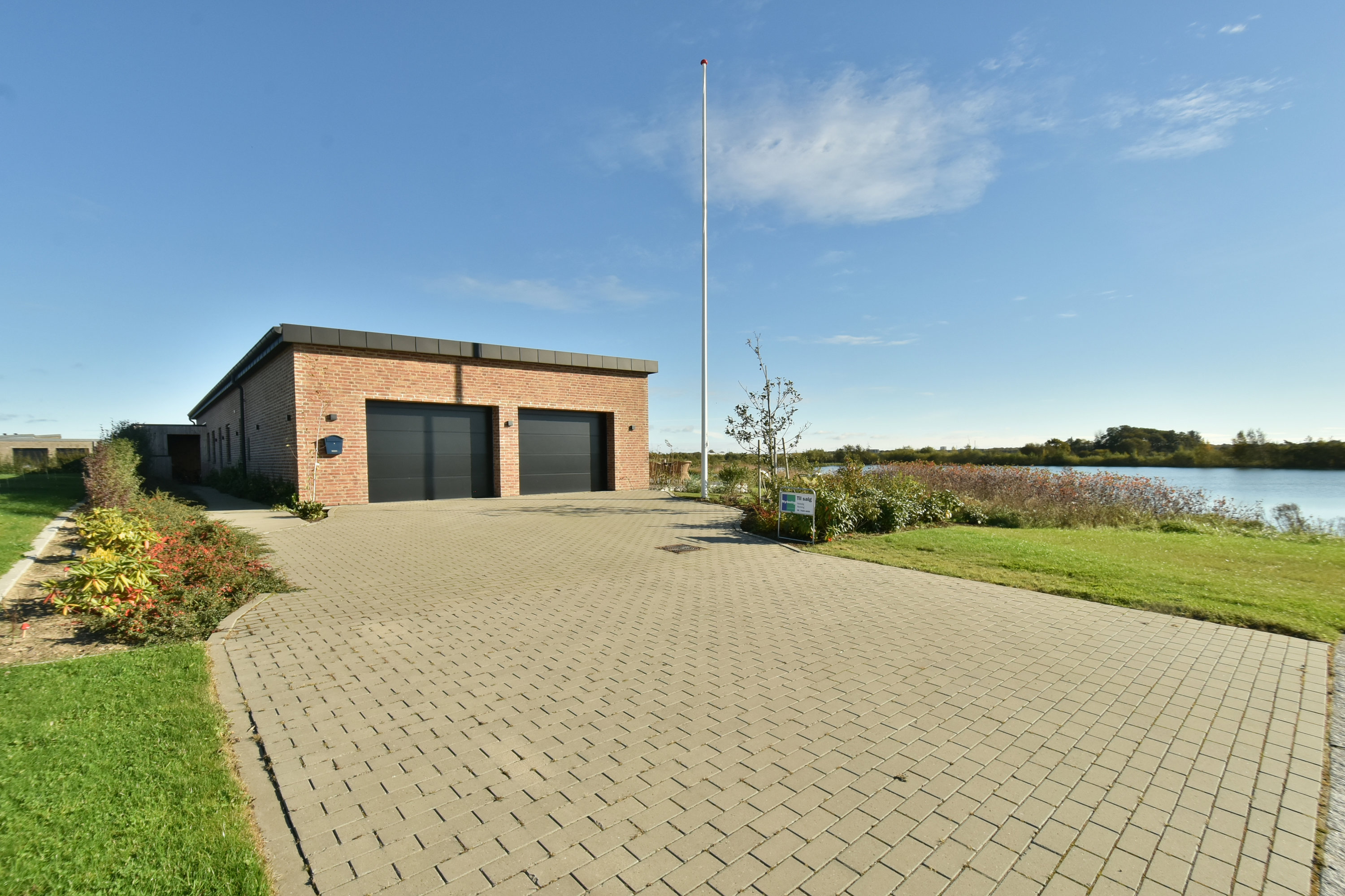 Fremhævet ejendommen billede i fuldskærmstilstand. Billede af Rønnebakken 8, Tjørring, 7400 Herning