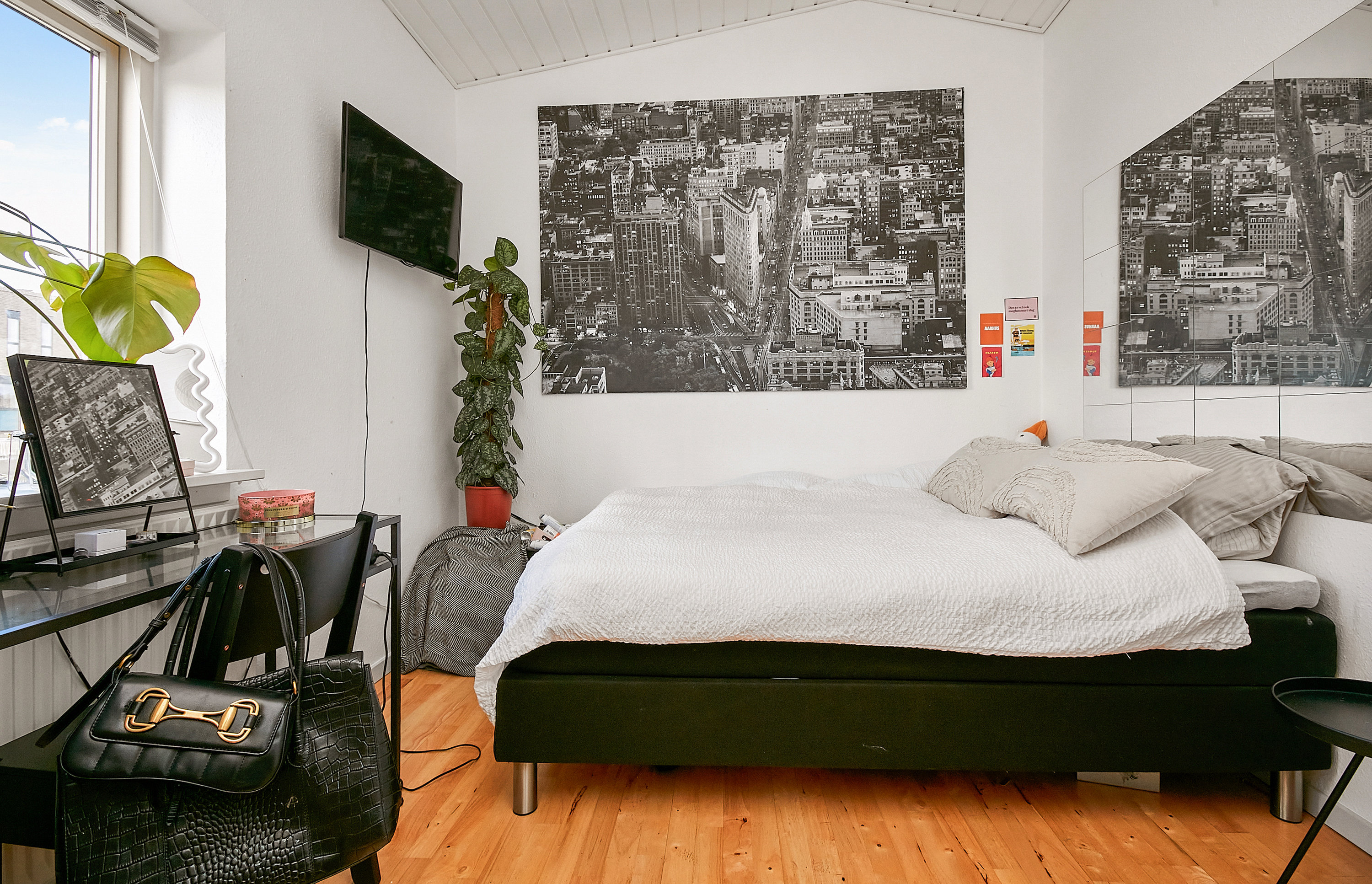 Fremhævet  billede i fuldskærmstilstand. Billede af Jernbanegade 31, 7160 Tørring