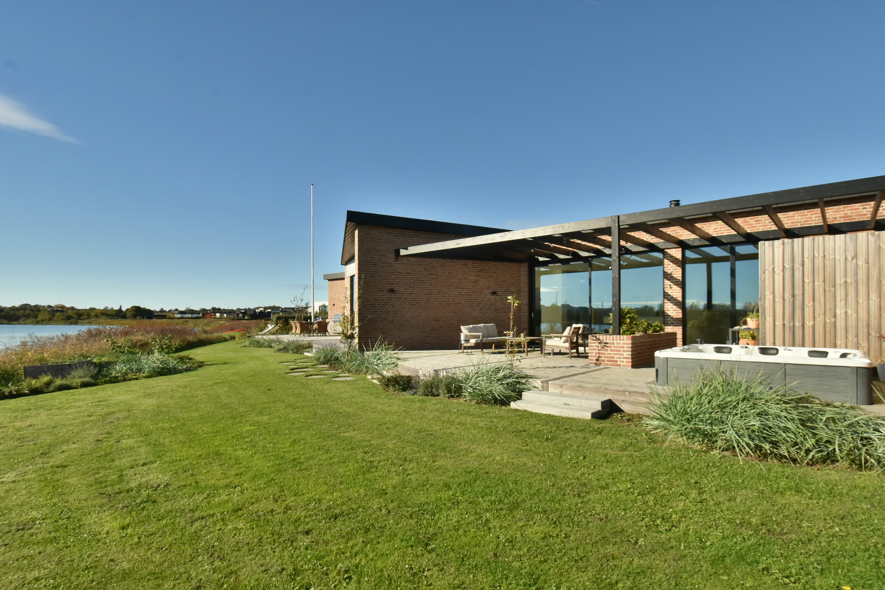 Fremhævet ejendommen billede i fuldskærmstilstand. Billede af Rønnebakken 8, Tjørring, 7400 Herning