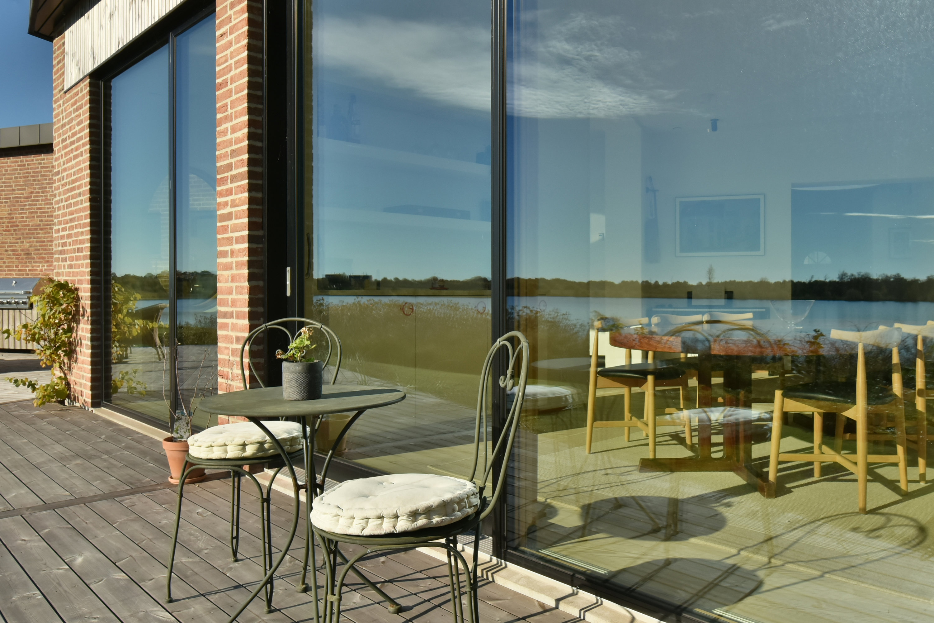 Fremhævet terrasse billede i fuldskærmstilstand. Billede af Rønnebakken 8, Tjørring, 7400 Herning