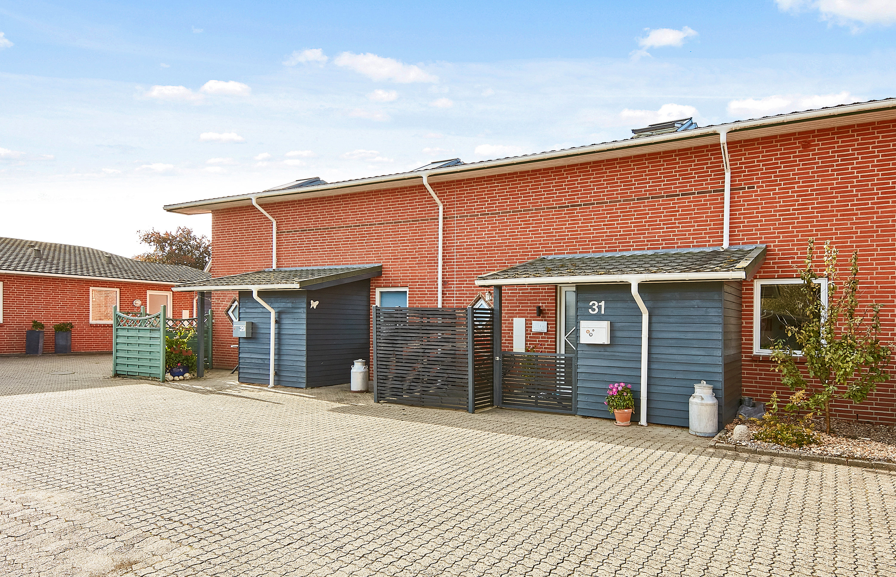 Fremhævet  billede i fuldskærmstilstand. Billede af Jernbanegade 31, 7160 Tørring