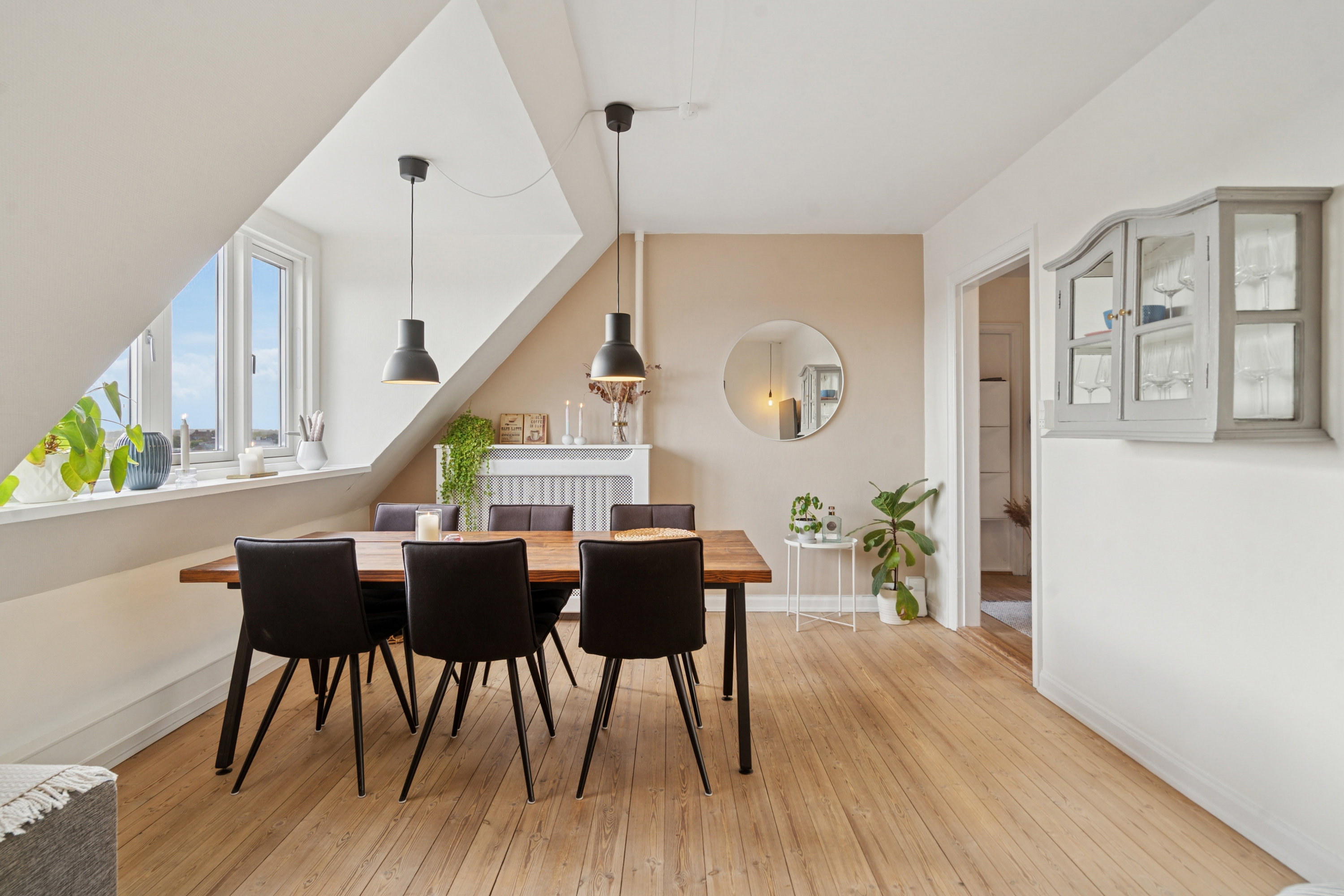 Fremhævet  billede i fuldskærmstilstand. Billede af Henriettevej 16, 4., 5000 Odense C