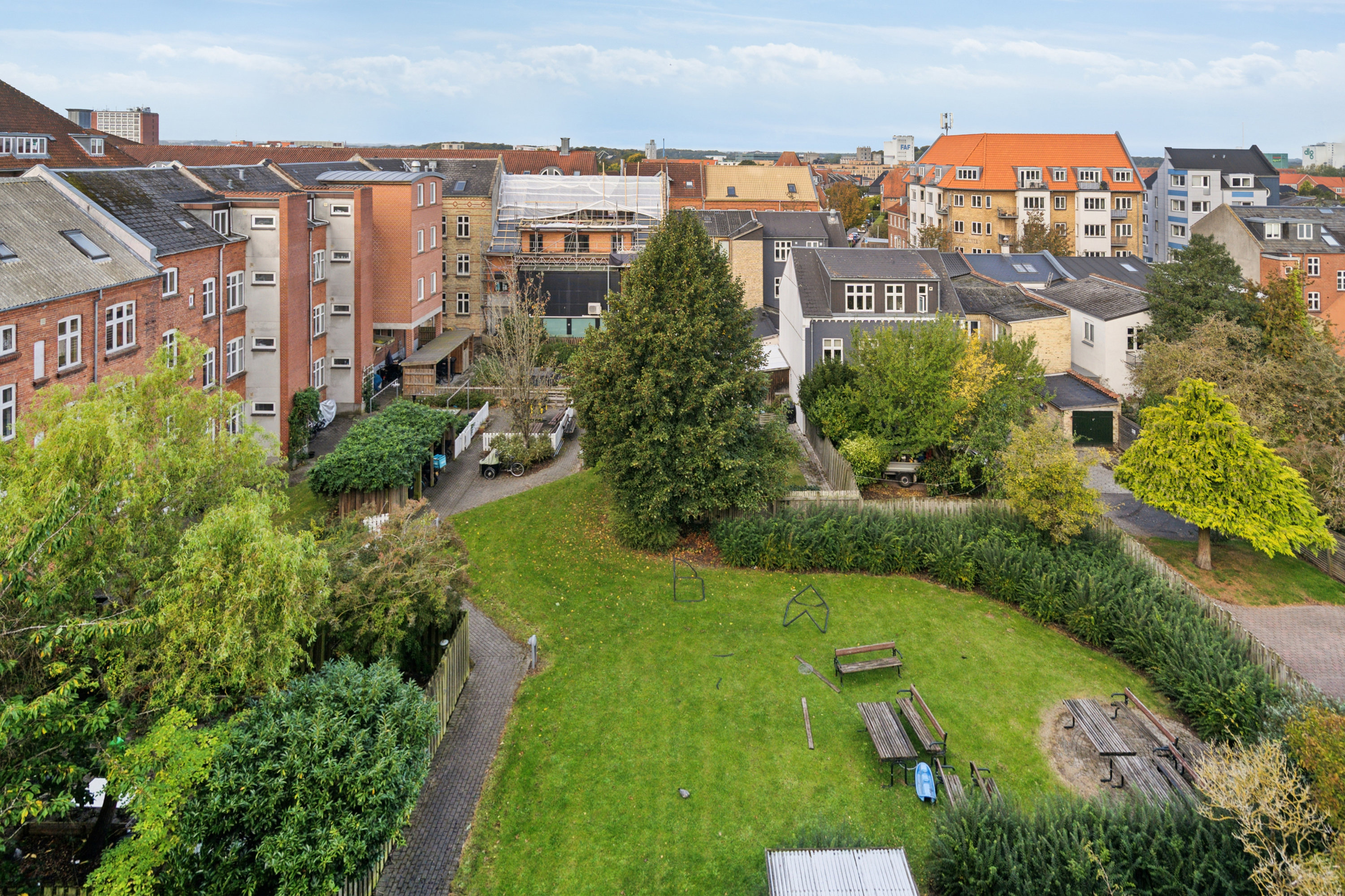 Fremhævet  billede i fuldskærmstilstand. Billede af Henriettevej 16, 4., 5000 Odense C