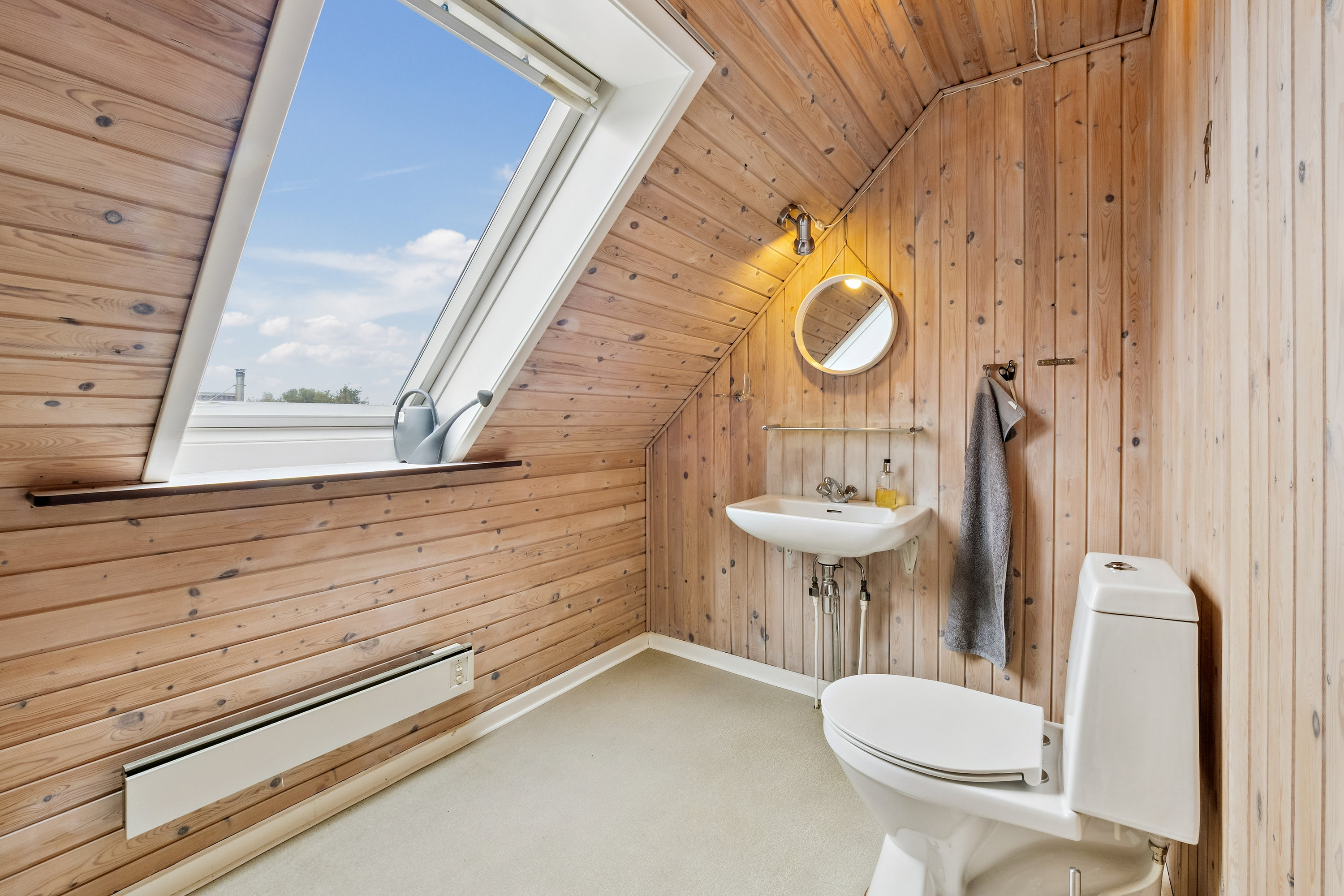 Fremhævet badeværelse billede i fuldskærmstilstand. Billede af Blinkevej 1, Sillerslev, 7990 Øster Assels