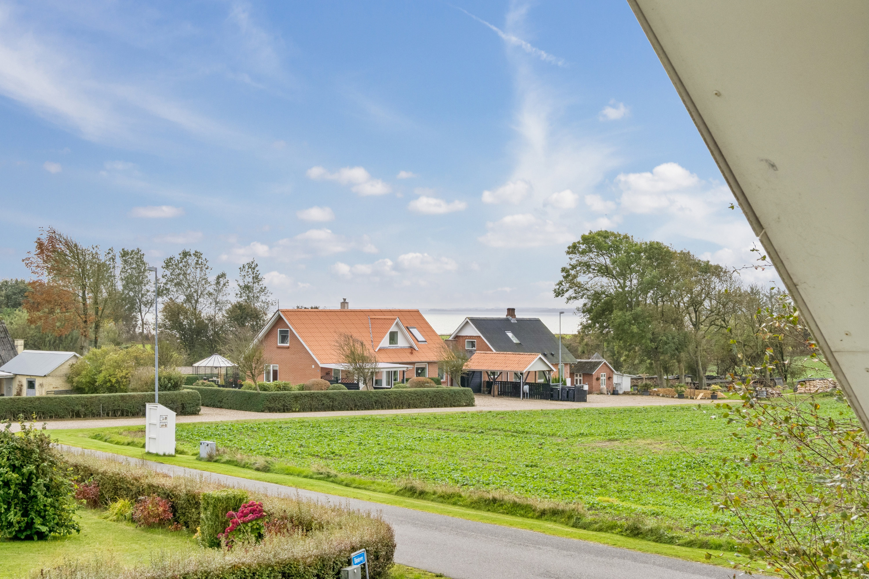 Miniaturebillede 1: udsigt. Billede af Blinkevej 1, Sillerslev, 7990 Øster Assels