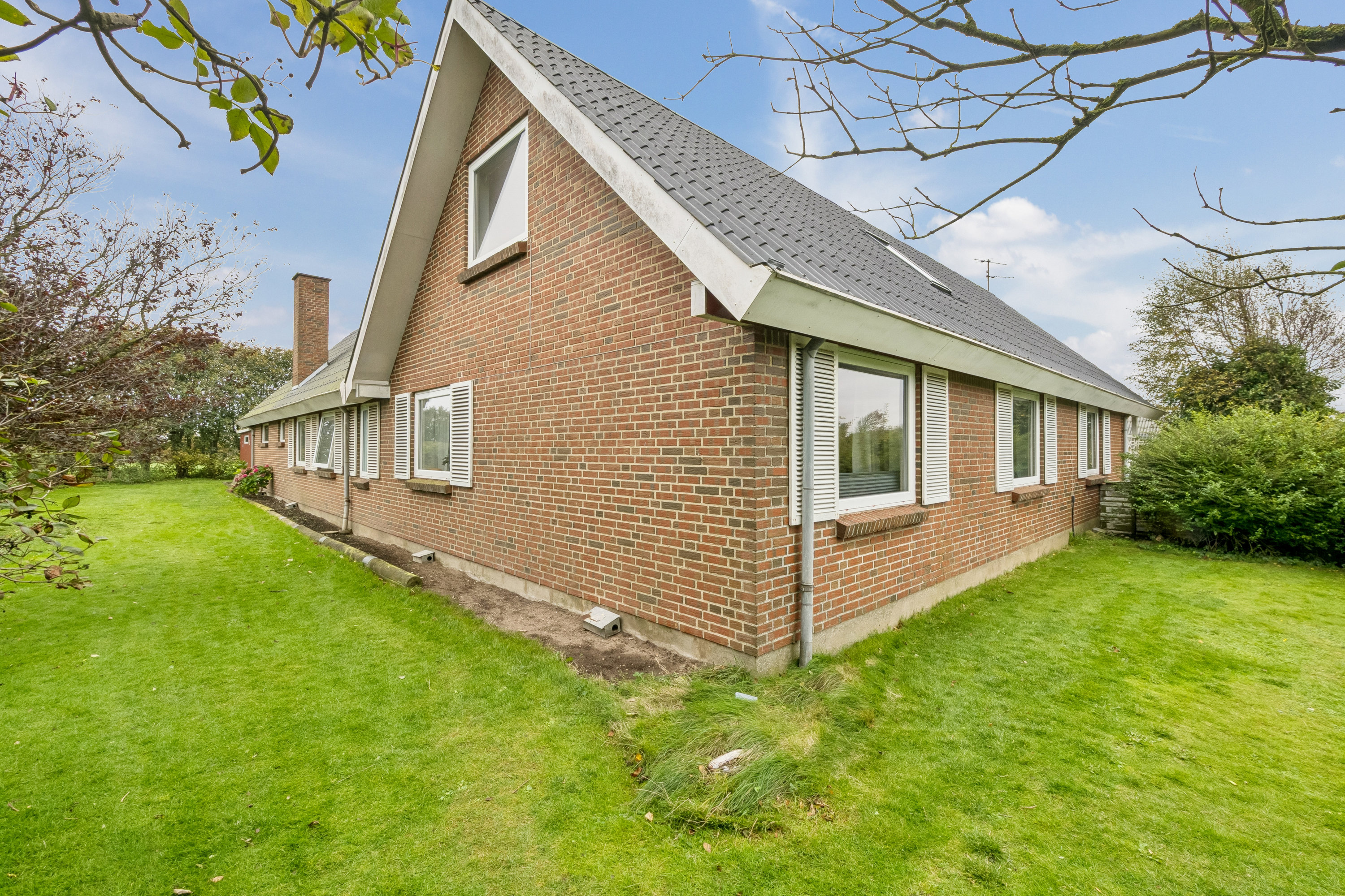 Fremhævet andet billede i fuldskærmstilstand. Billede af Blinkevej 1, Sillerslev, 7990 Øster Assels