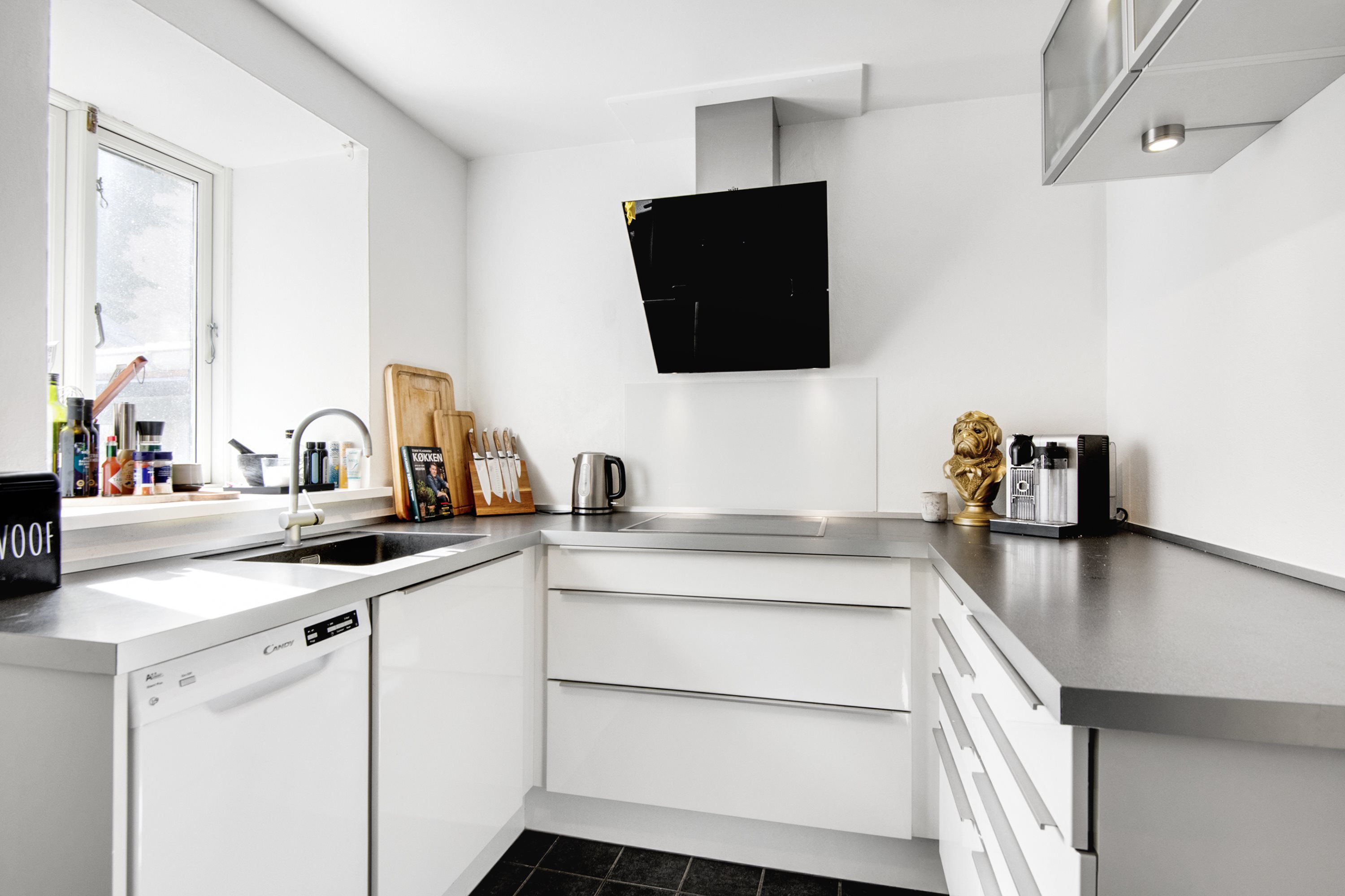 Fremhævet  billede i fuldskærmstilstand. Billede af Løkkegade 17, st.., 9000 Aalborg