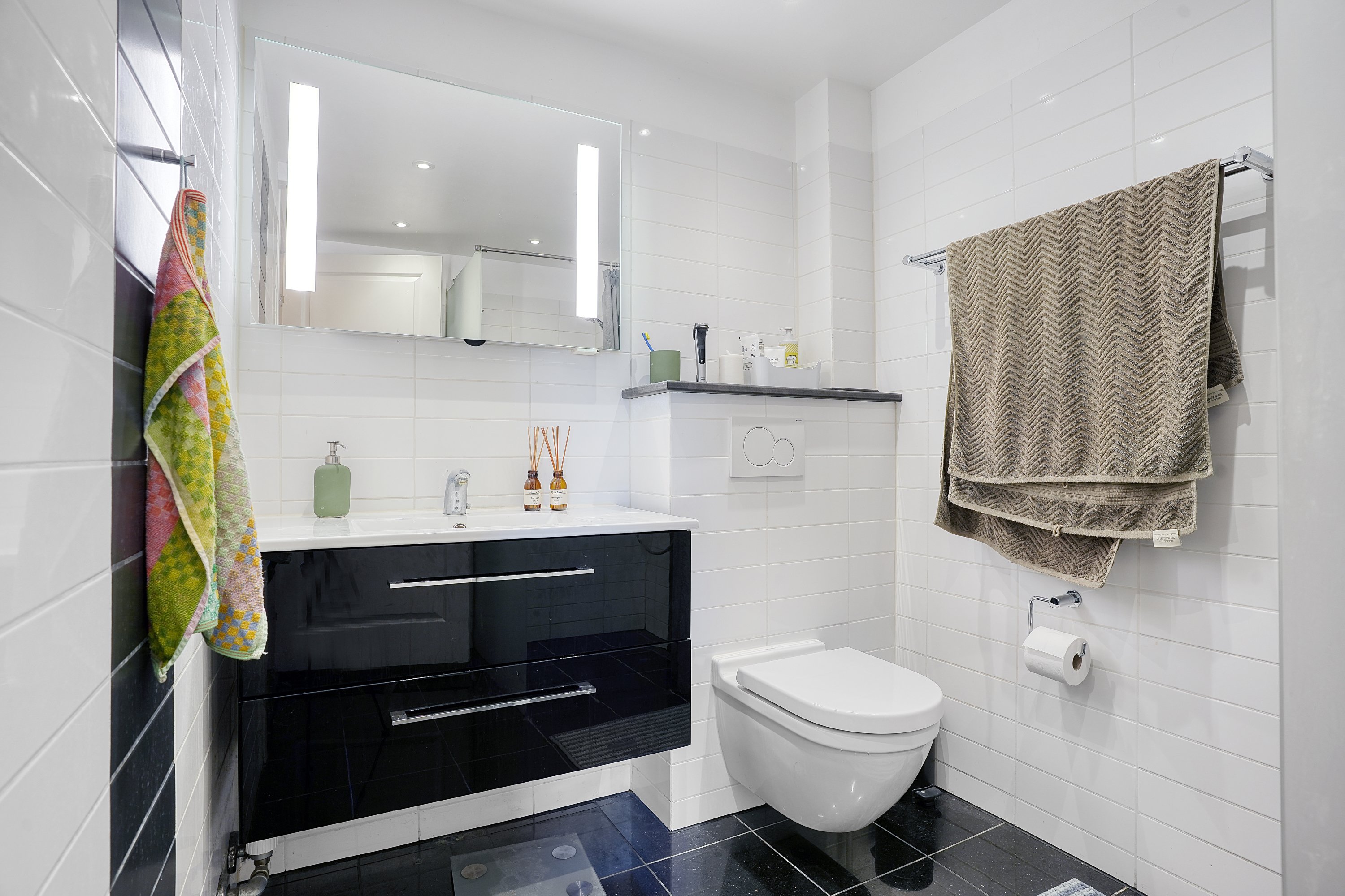 Fremhævet badeværelse billede i fuldskærmstilstand. Billede af Kagsåvej 45A, 2860 Søborg