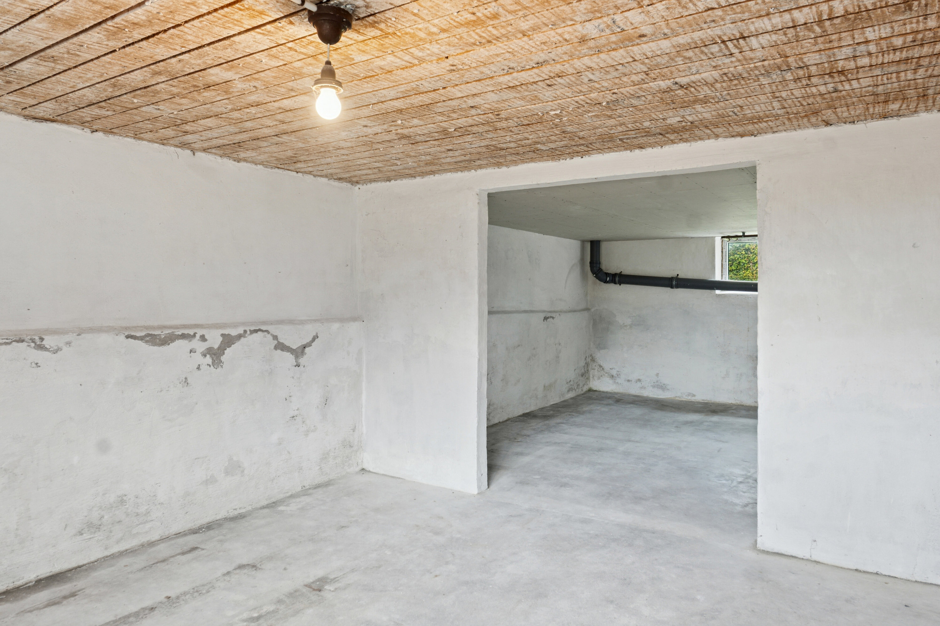 Fremhævet kælder billede i fuldskærmstilstand. Billede af Hovedgaden 41, 5932 Humble