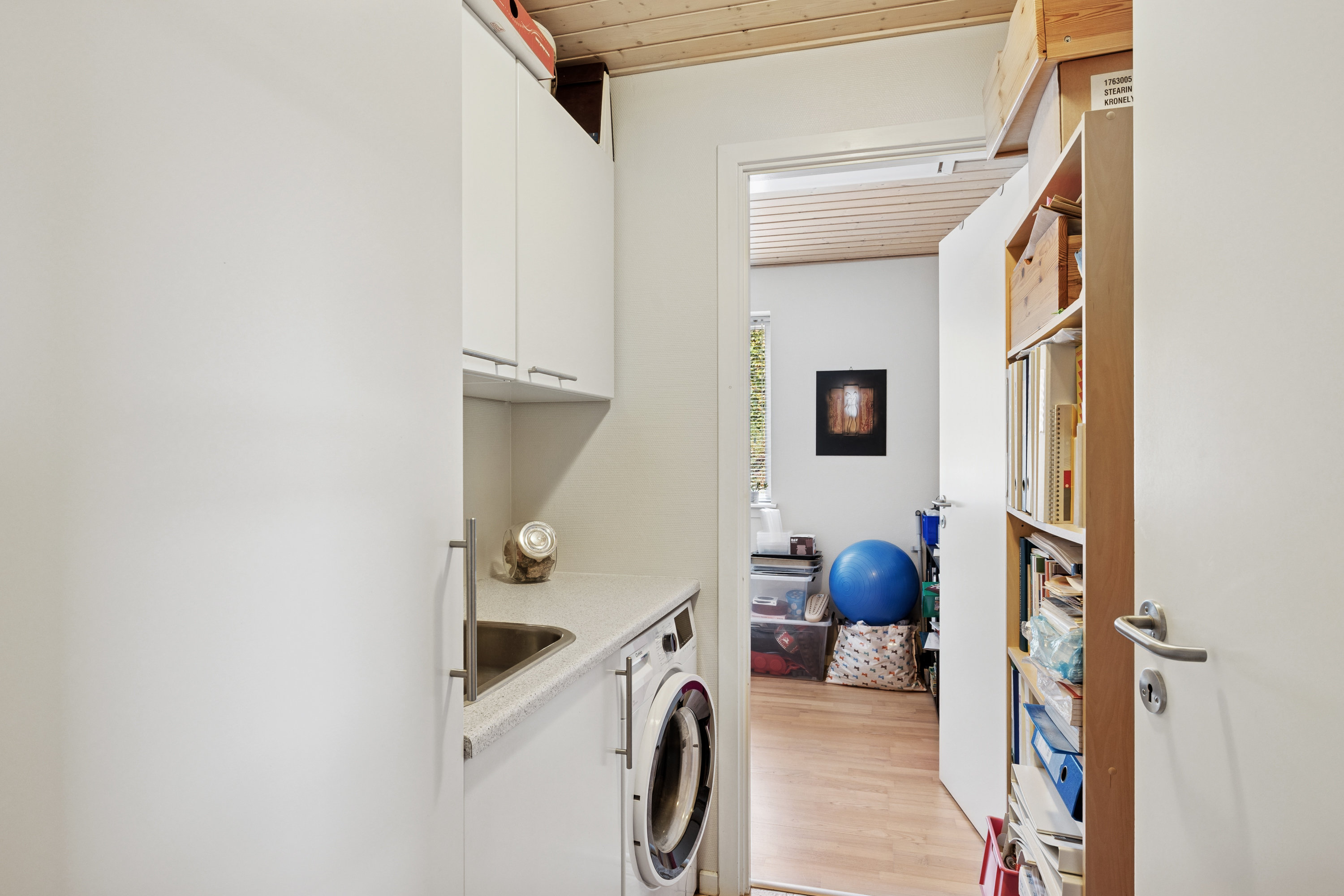 Fremhævet værelse billede i fuldskærmstilstand. Billede af Skovbakkevej 88A, 8800 Viborg