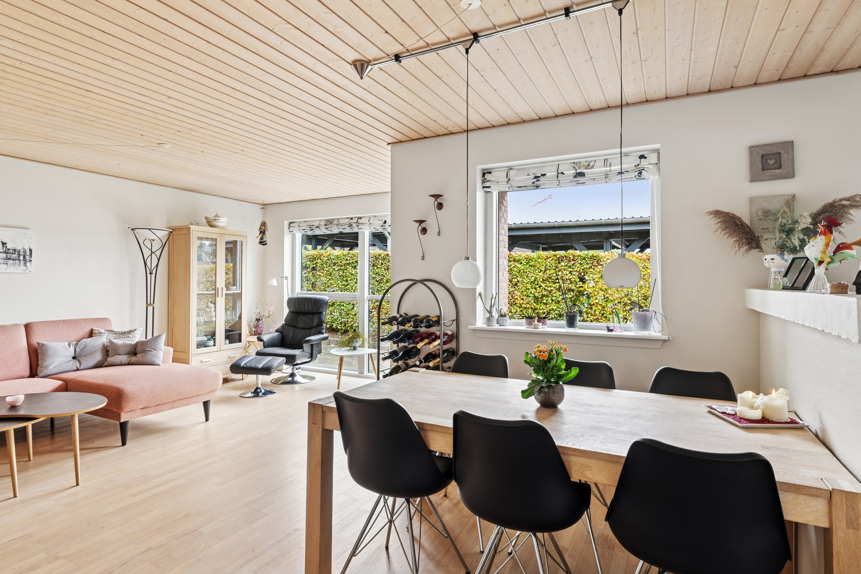 Fremhævet stue billede i fuldskærmstilstand. Billede af Skovbakkevej 88A, 8800 Viborg