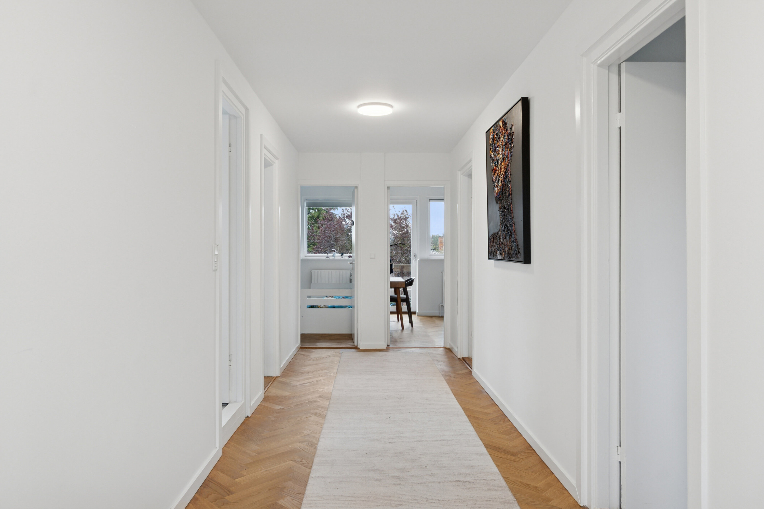 Fremhævet gang billede i fuldskærmstilstand. Billede af Rudbølvej 7, 2650 Hvidovre