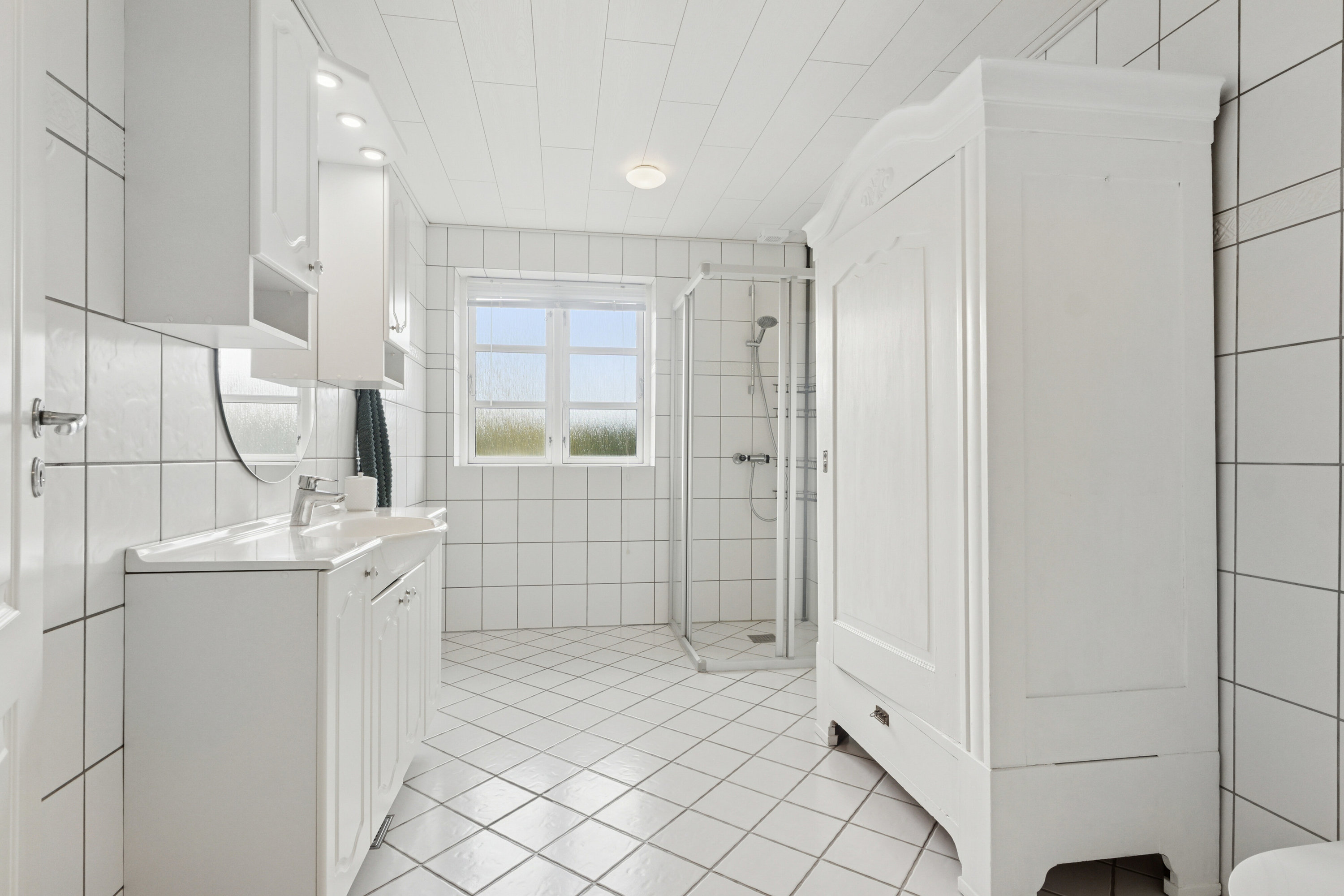 Fremhævet badeværelse billede i fuldskærmstilstand. Billede af Harevænget 31, Brøderup, 4733 Tappernøje