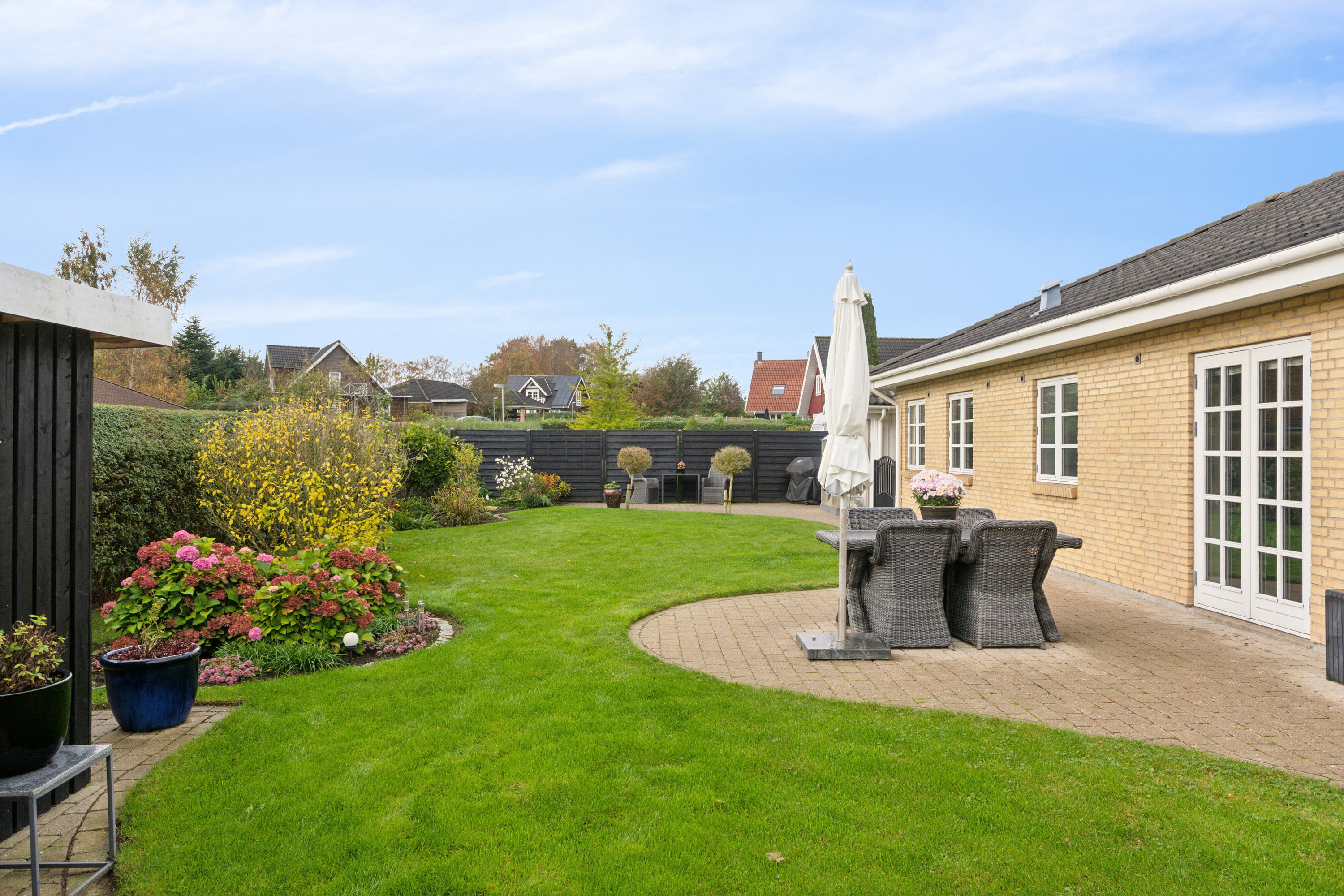 Miniaturebillede 1: set fra haven. Billede af Harevænget 31, Brøderup, 4733 Tappernøje