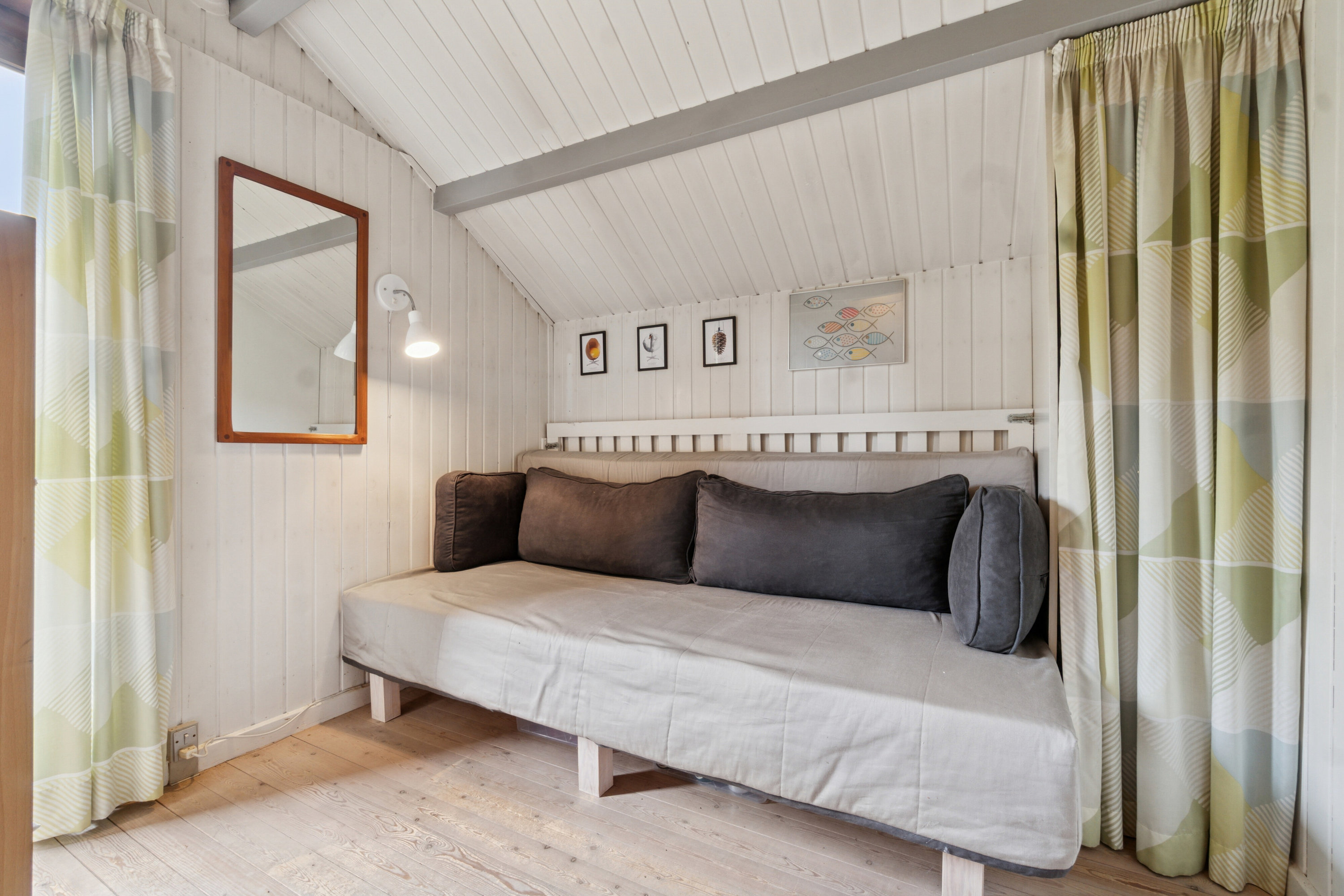 Fremhævet soveværelse billede i fuldskærmstilstand. Billede af Strandlystvej 32, Store Havelse Strand, 3310 Ølsted