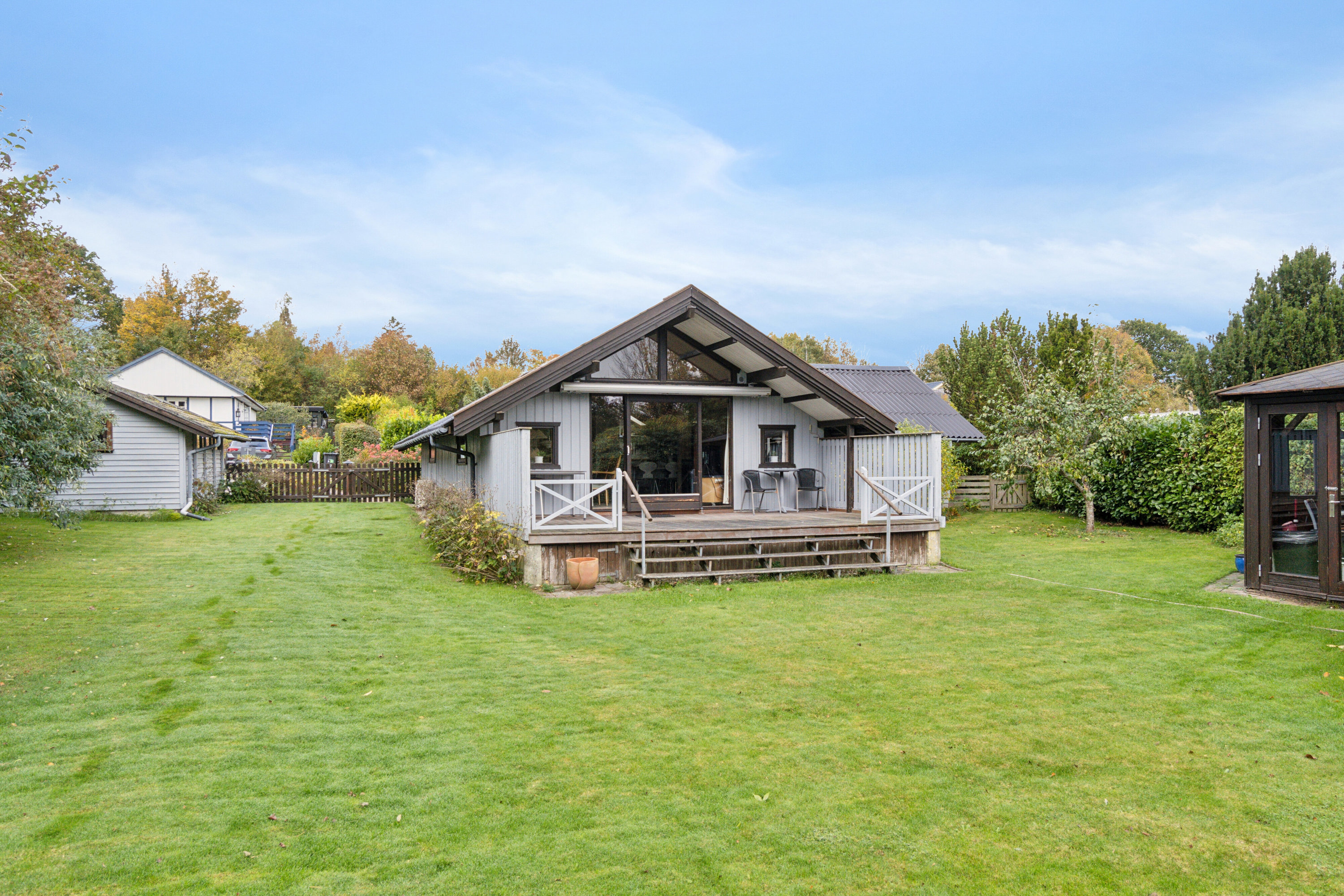 Fremhævet set fra haven billede i fuldskærmstilstand. Billede af Strandlystvej 32, Store Havelse Strand, 3310 Ølsted