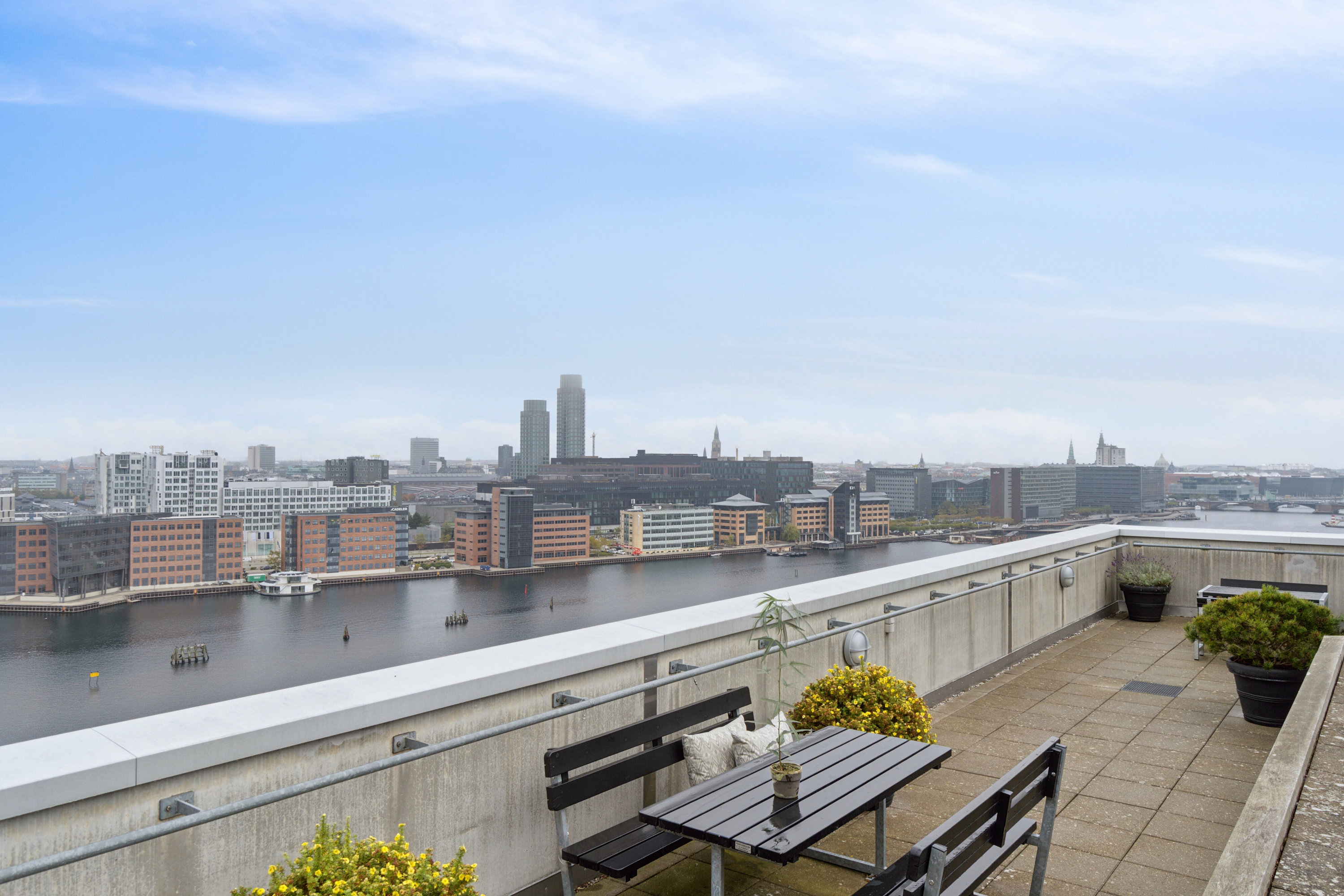 Fremhævet tagterrasse billede i fuldskærmstilstand. Billede af Islands Brygge 30B, 10. 6., 2300 København S