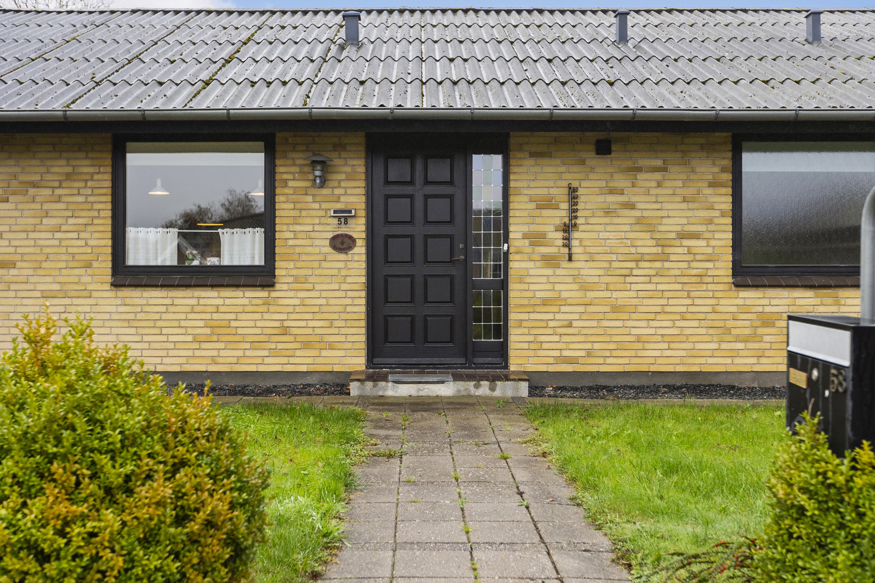 Miniaturebillede 2: entré. Billede af Brunbjergvej 58, Løjt Kirkeby, 6200 Aabenraa