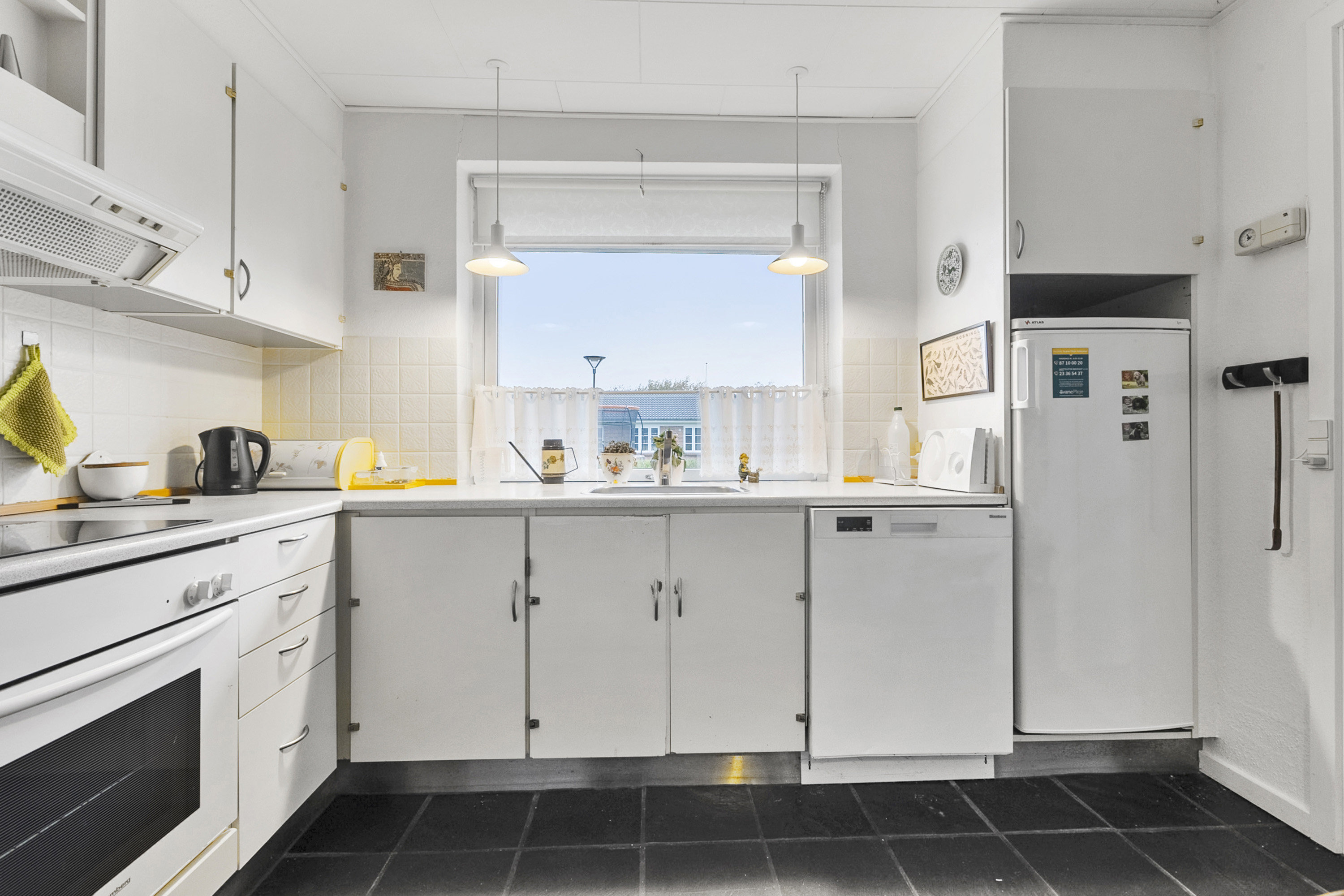 Fremhævet køkken billede i fuldskærmstilstand. Billede af Brunbjergvej 58, Løjt Kirkeby, 6200 Aabenraa