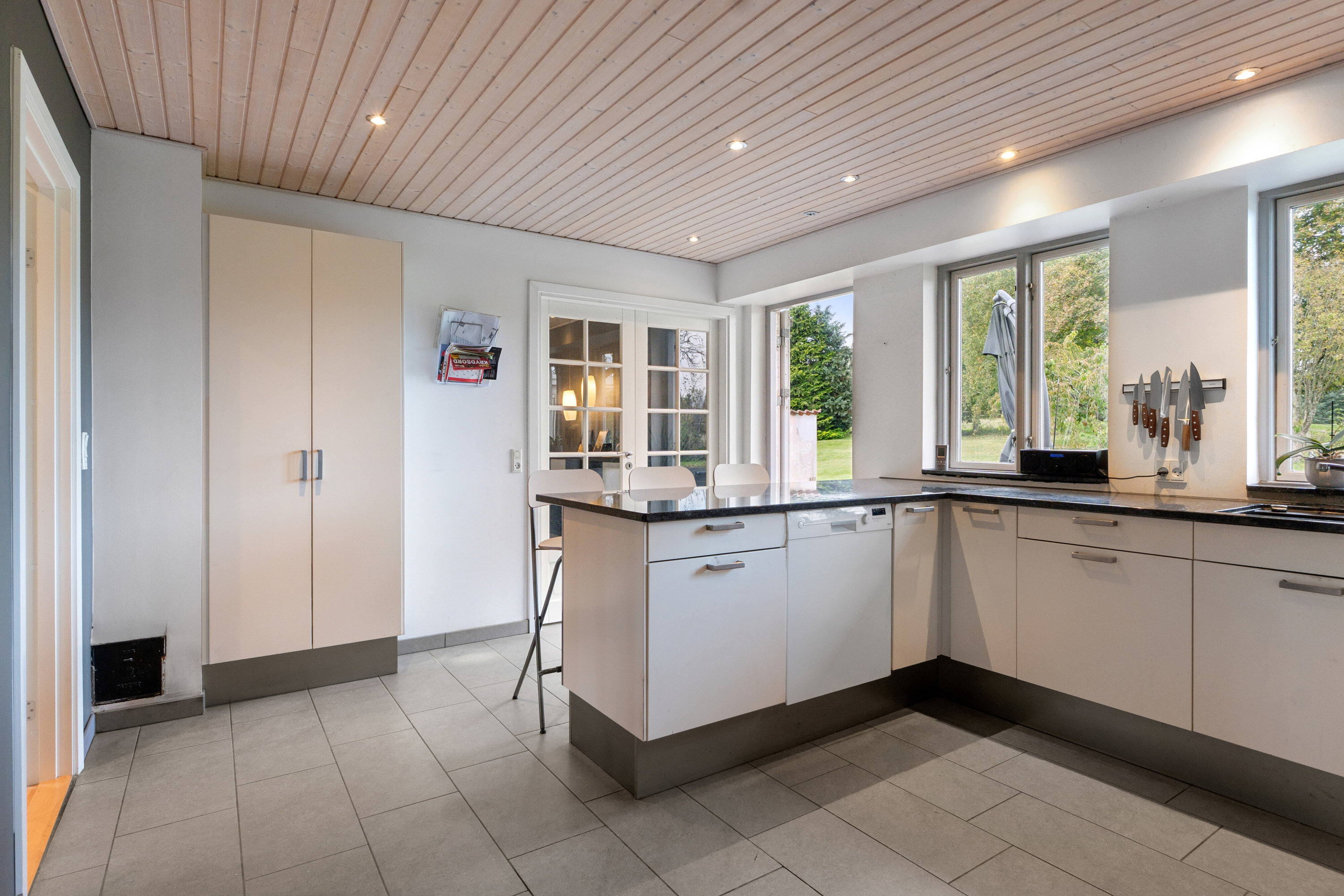 Fremhævet køkken billede i fuldskærmstilstand. Billede af Sorøvej 372, Ganges Bro, 4700 Næstved