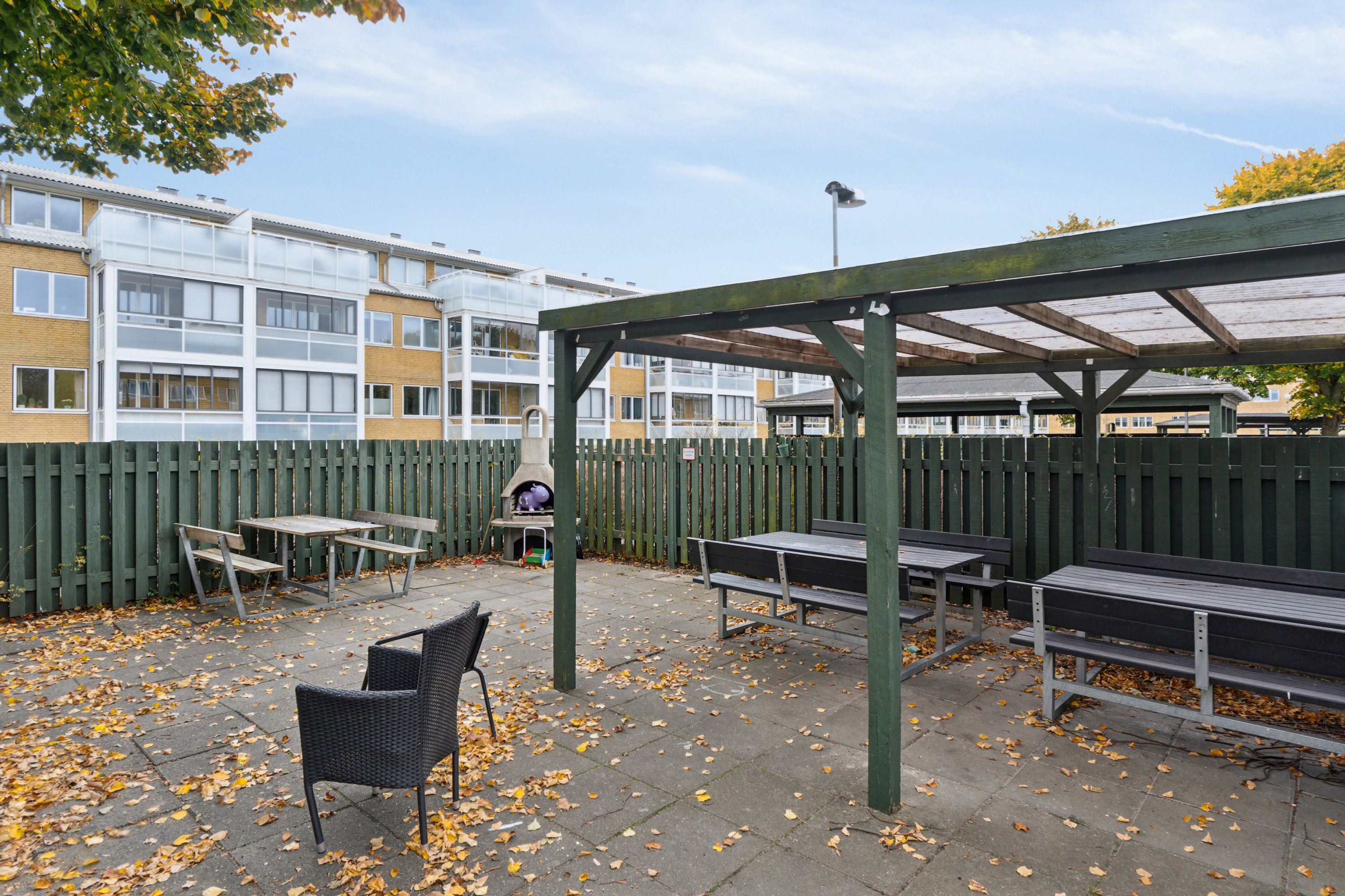 Fremhævet udendørs billede i fuldskærmstilstand. Billede af Næsborgvej 54, st.. tv., 2650 Hvidovre