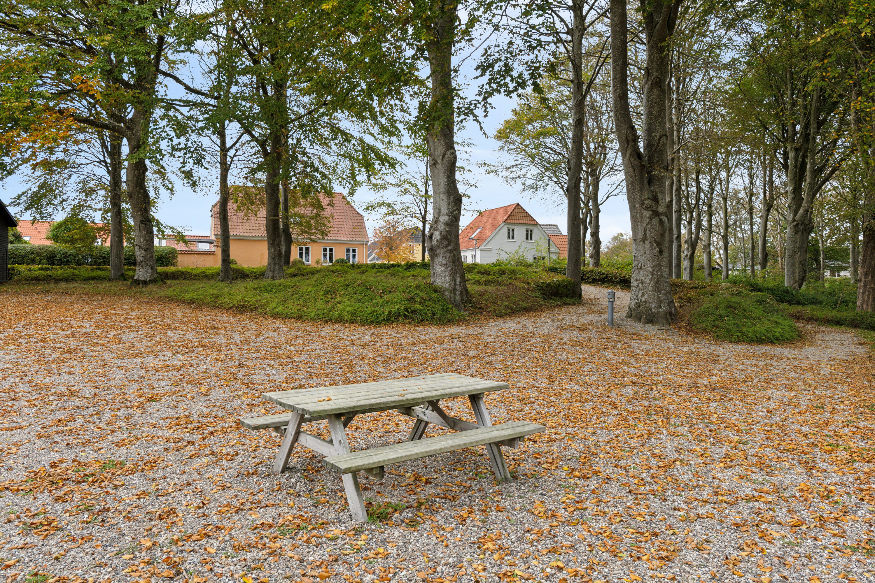 Fremhævet udendørs billede i fuldskærmstilstand. Billede af Fredensgade 12, 9870 Sindal