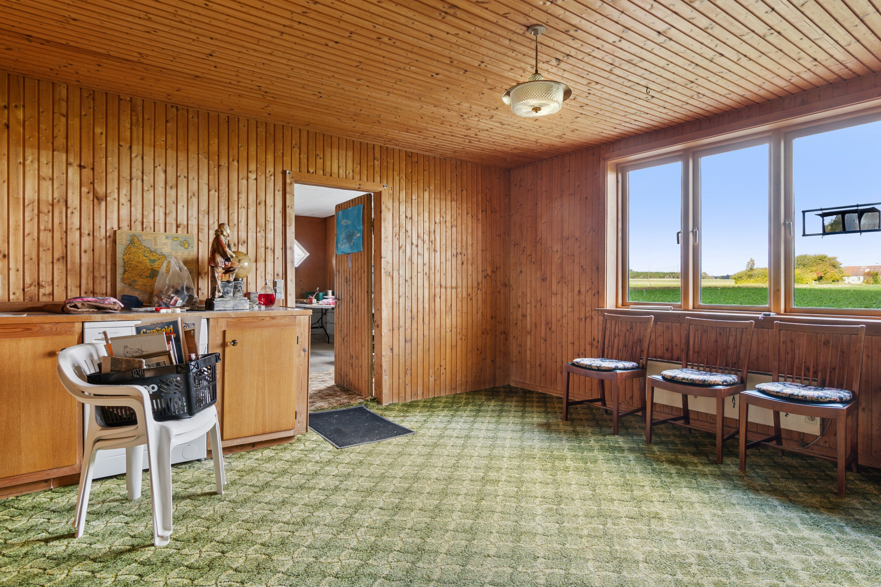 Fremhævet indendørs billede i fuldskærmstilstand. Billede af Nordre Smålyngsvej 2, 3720 Aakirkeby