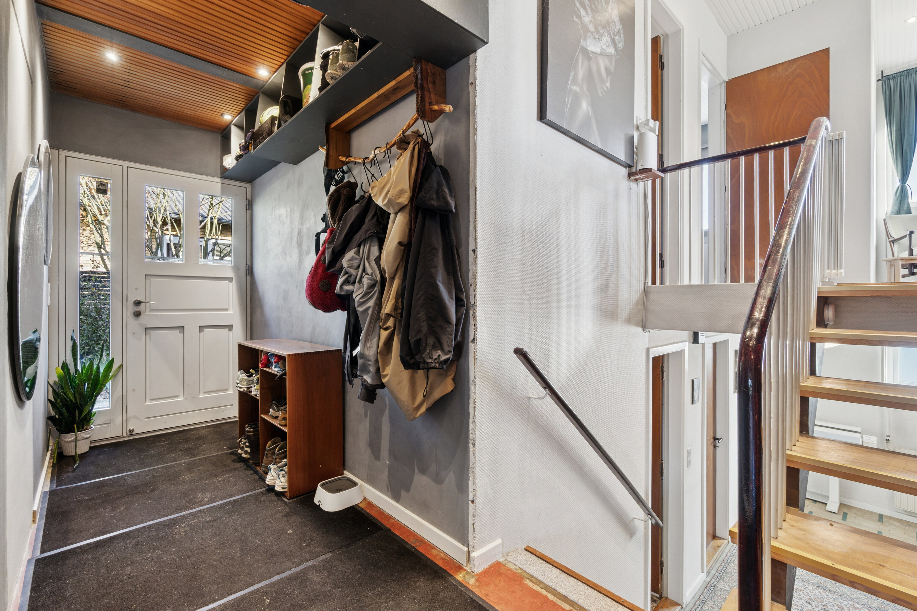 Miniaturebillede 2: gang. Billede af Morbærstien 5, Rønne, 3700 Rønne