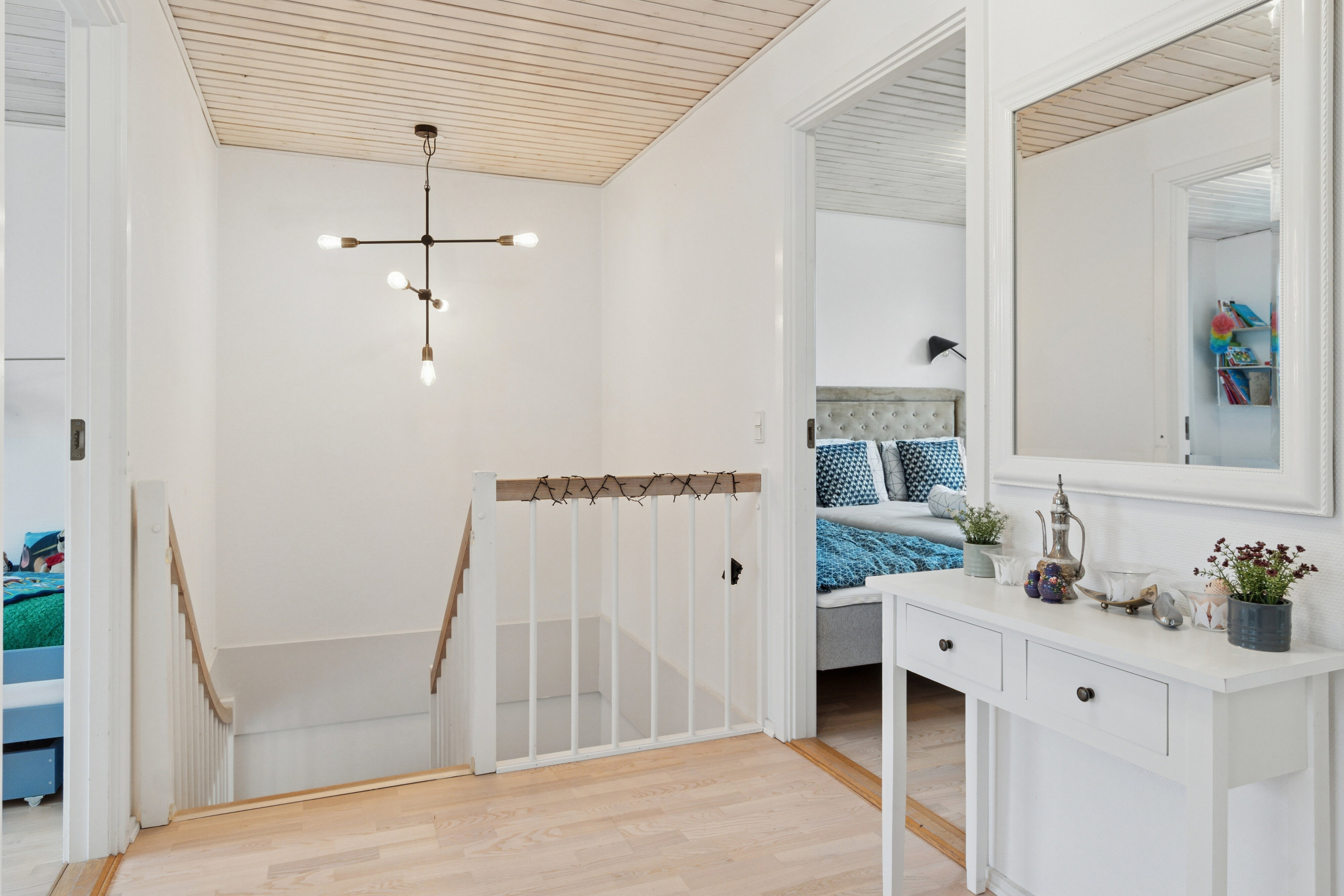 Fremhævet opgang billede i fuldskærmstilstand. Billede af Stensbjerg 18, 2600 Glostrup