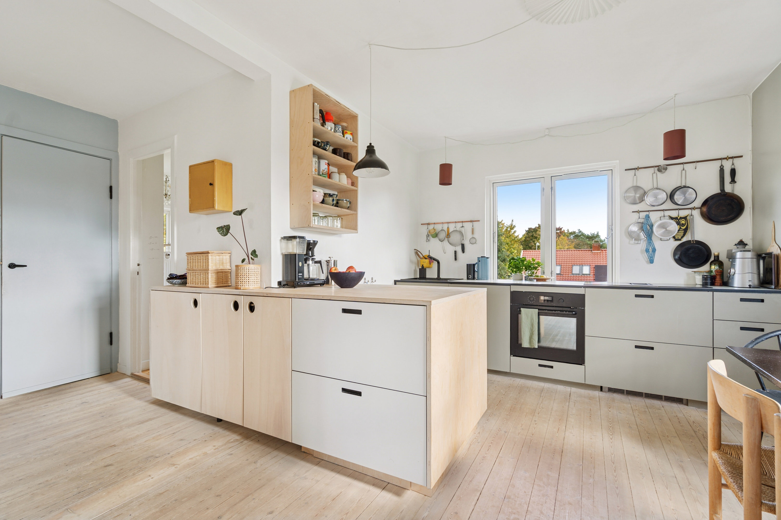 Fremhævet køkken billede i fuldskærmstilstand. Billede af Christiansdal 38, 1., 2610 Rødovre