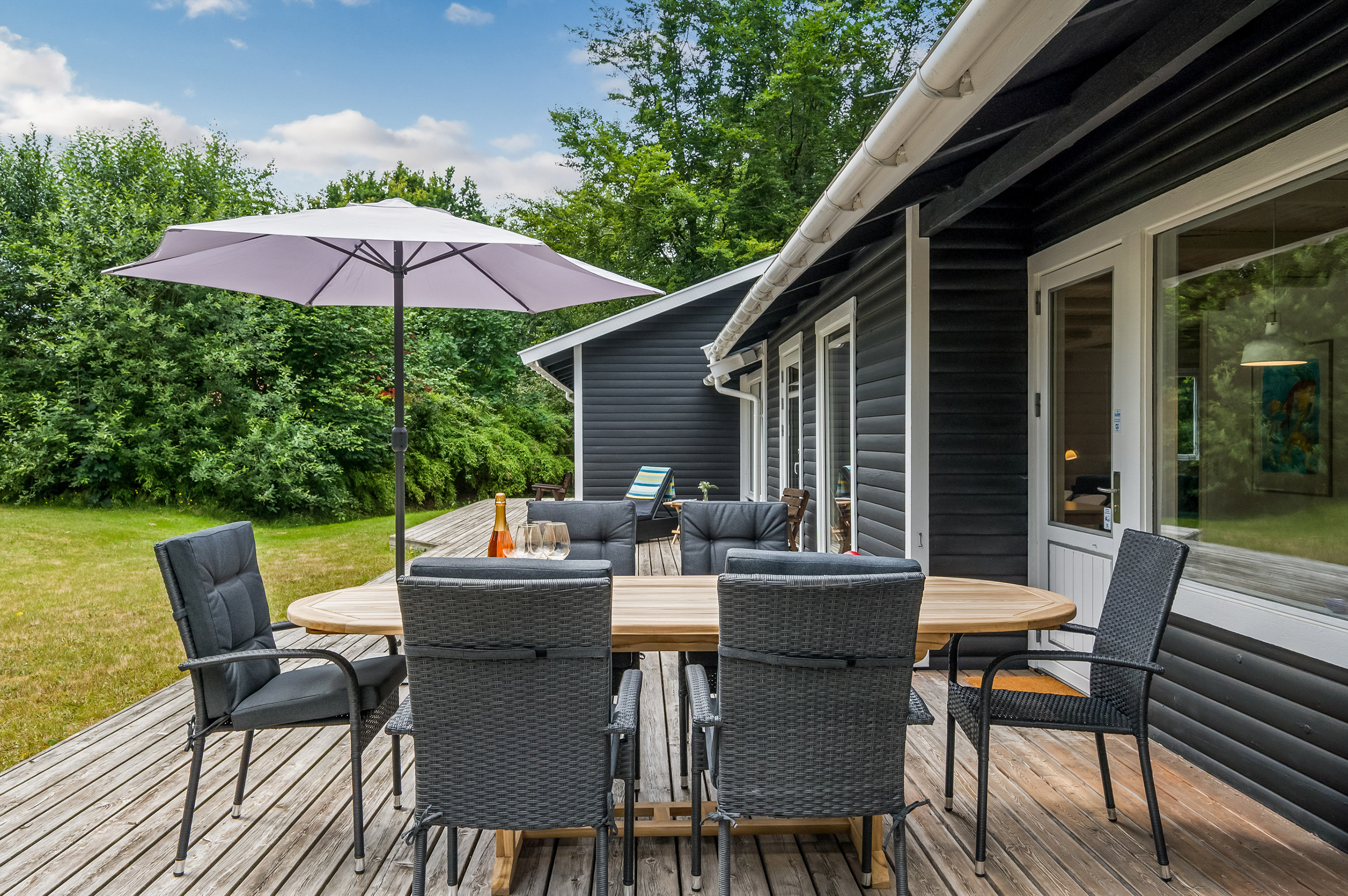 Fremhævet  billede i fuldskærmstilstand. Billede af Månedalen 7A, 3100 Hornbæk