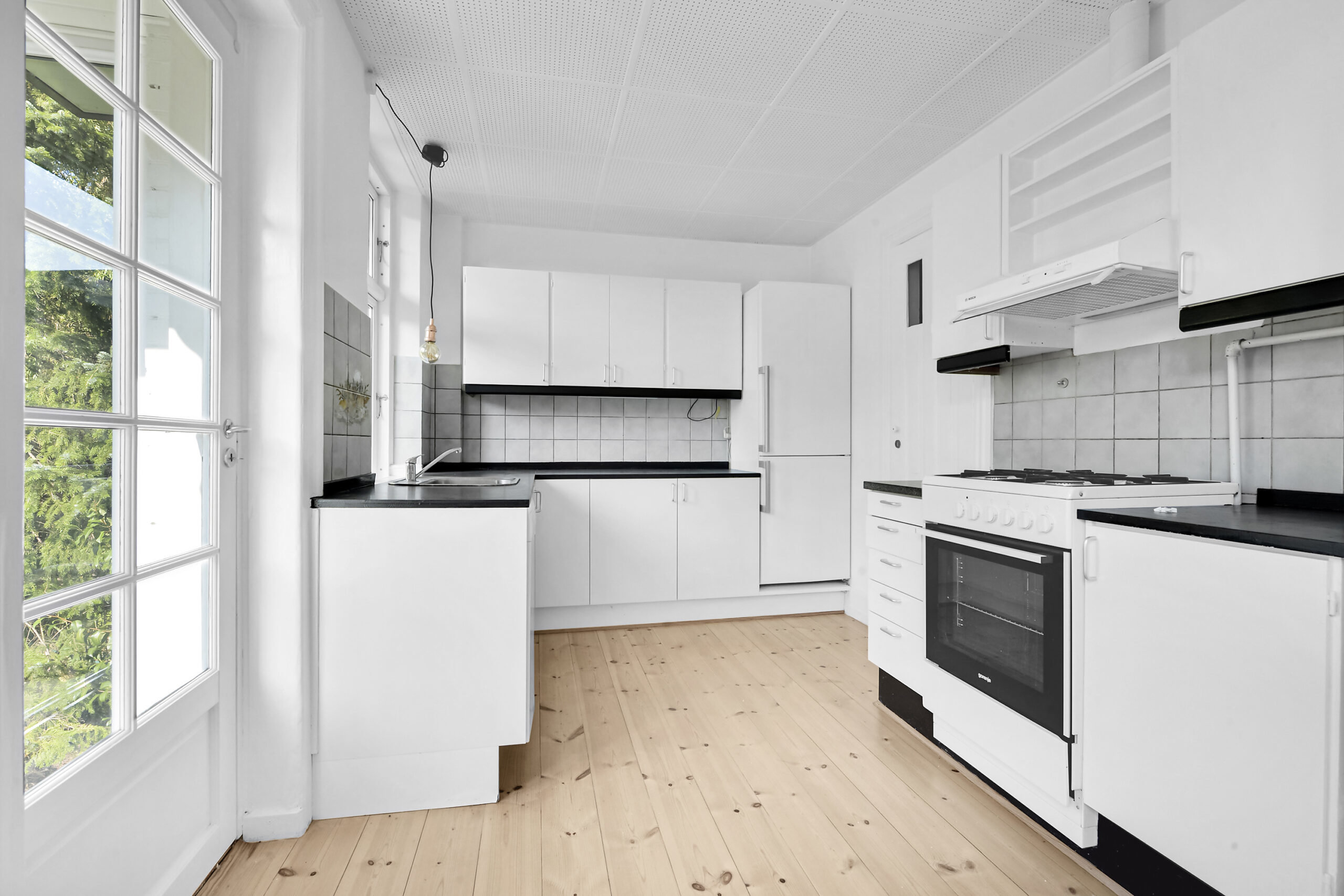 Fremhævet  billede i fuldskærmstilstand. Billede af Brønshøjholms Allé 7, st.., 2700 Brønshøj