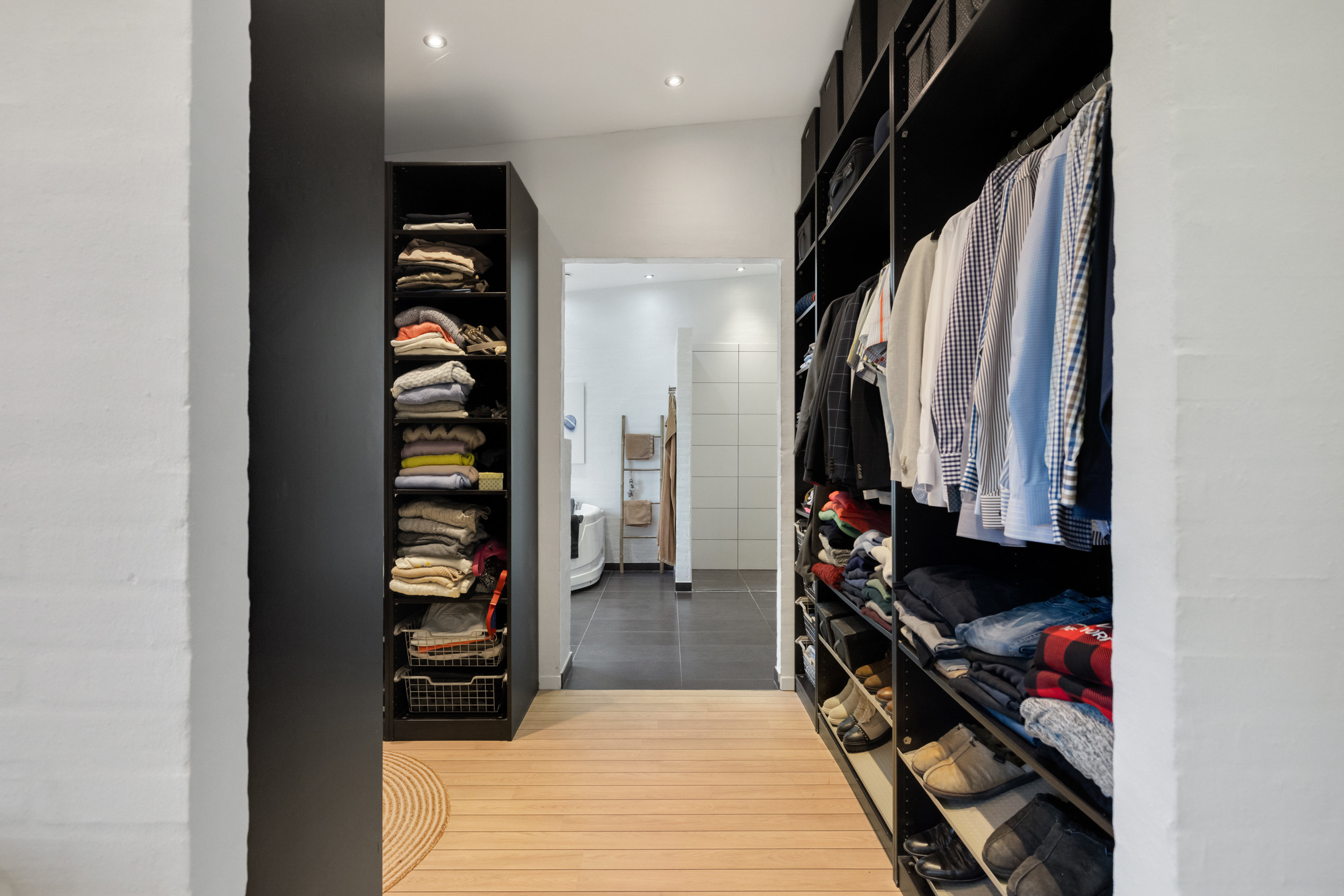 Fremhævet  billede i fuldskærmstilstand. Billede af Østervænget 32, 8381 Tilst