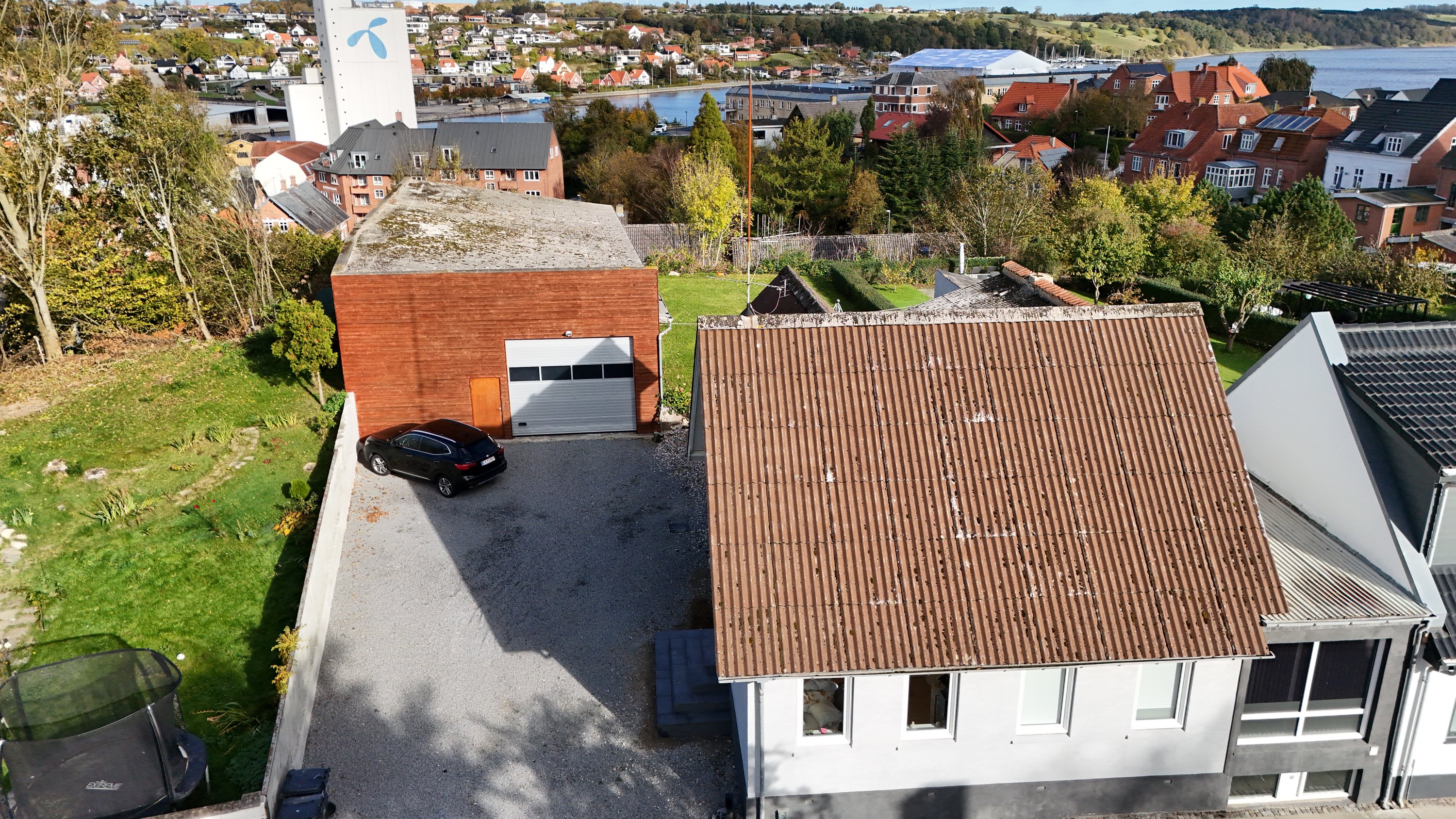 Fremhævet luftfoto billede i fuldskærmstilstand. Billede af Skovvej 17, 9500 Hobro