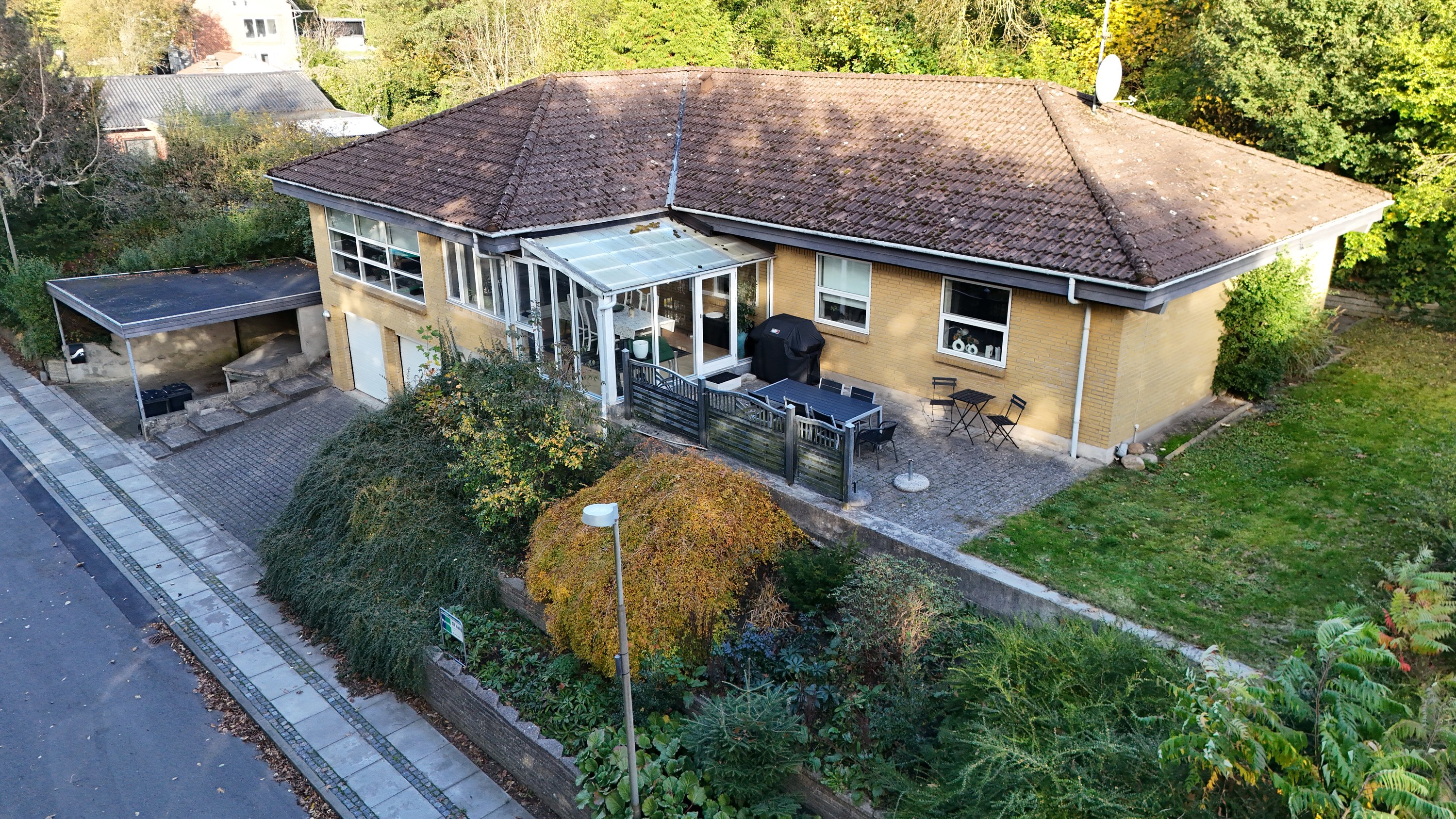 Fremhævet luftfoto billede i fuldskærmstilstand. Billede af Vinkelvej 34, 9500 Hobro