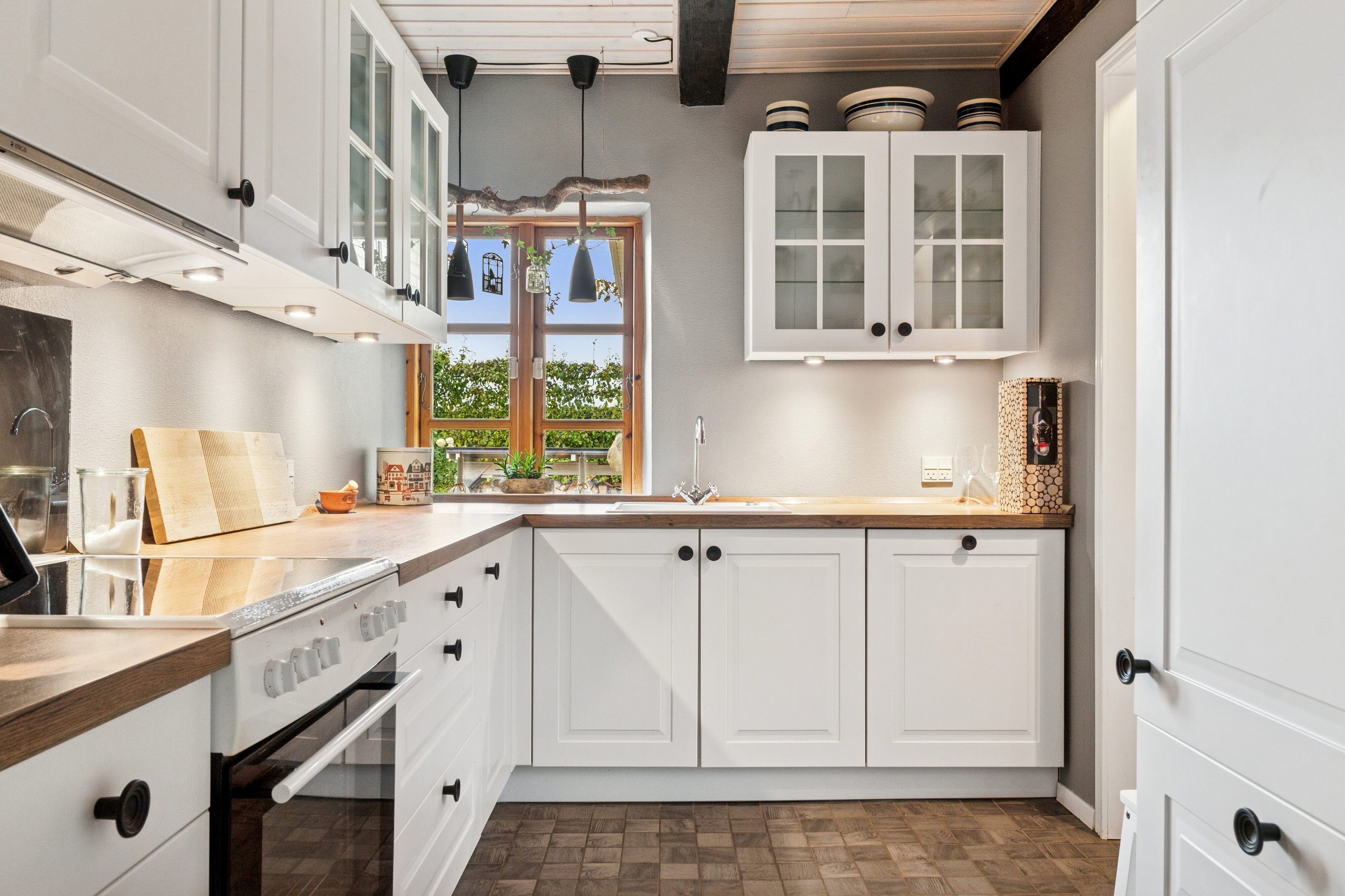 Miniaturebillede 2: køkken. Billede af Egernvej 11, Hyllinge, 4700 Næstved