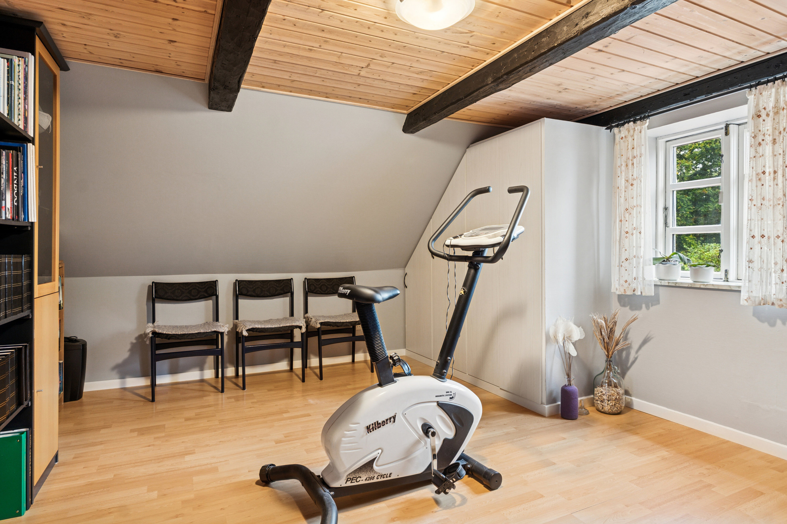 Fremhævet indendørs billede i fuldskærmstilstand. Billede af Egernvej 11, Hyllinge, 4700 Næstved