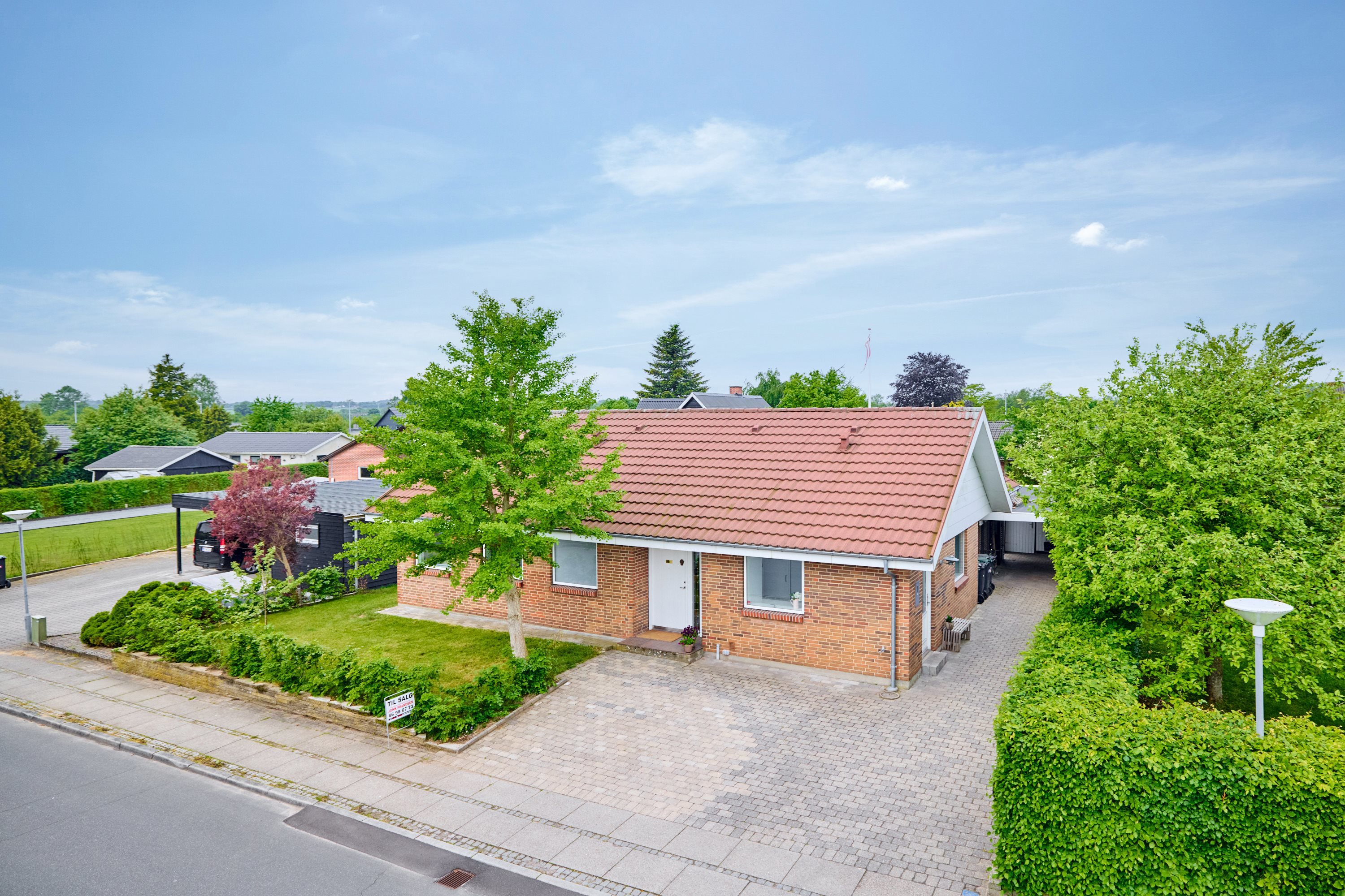 Villa på Lupinvej 6, 8382 Hinnerup