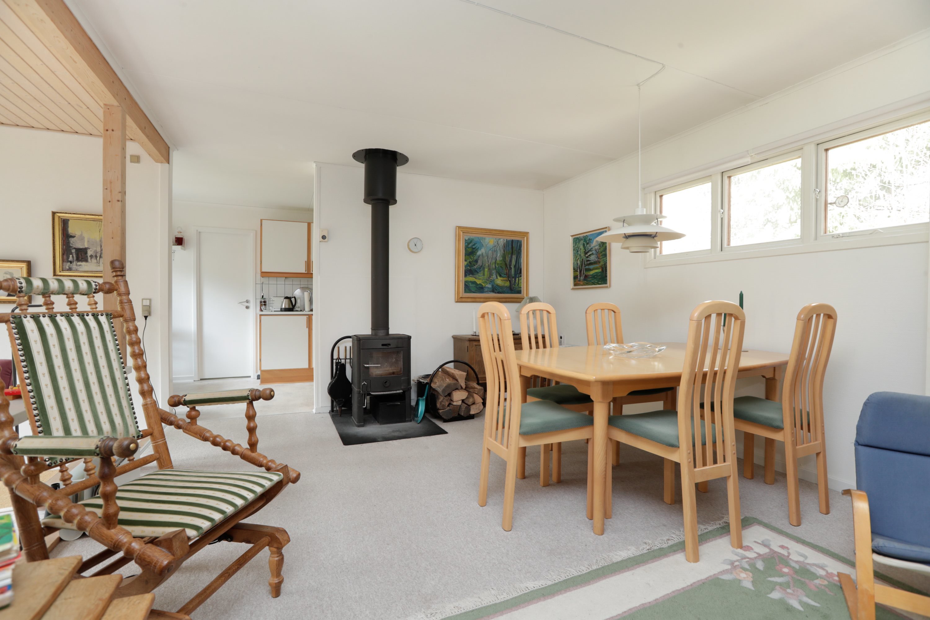 Fremhævet stue billede i fuldskærmstilstand. Billede af Toplærkevej 13, Dybendal, 4190 Munke Bjergby