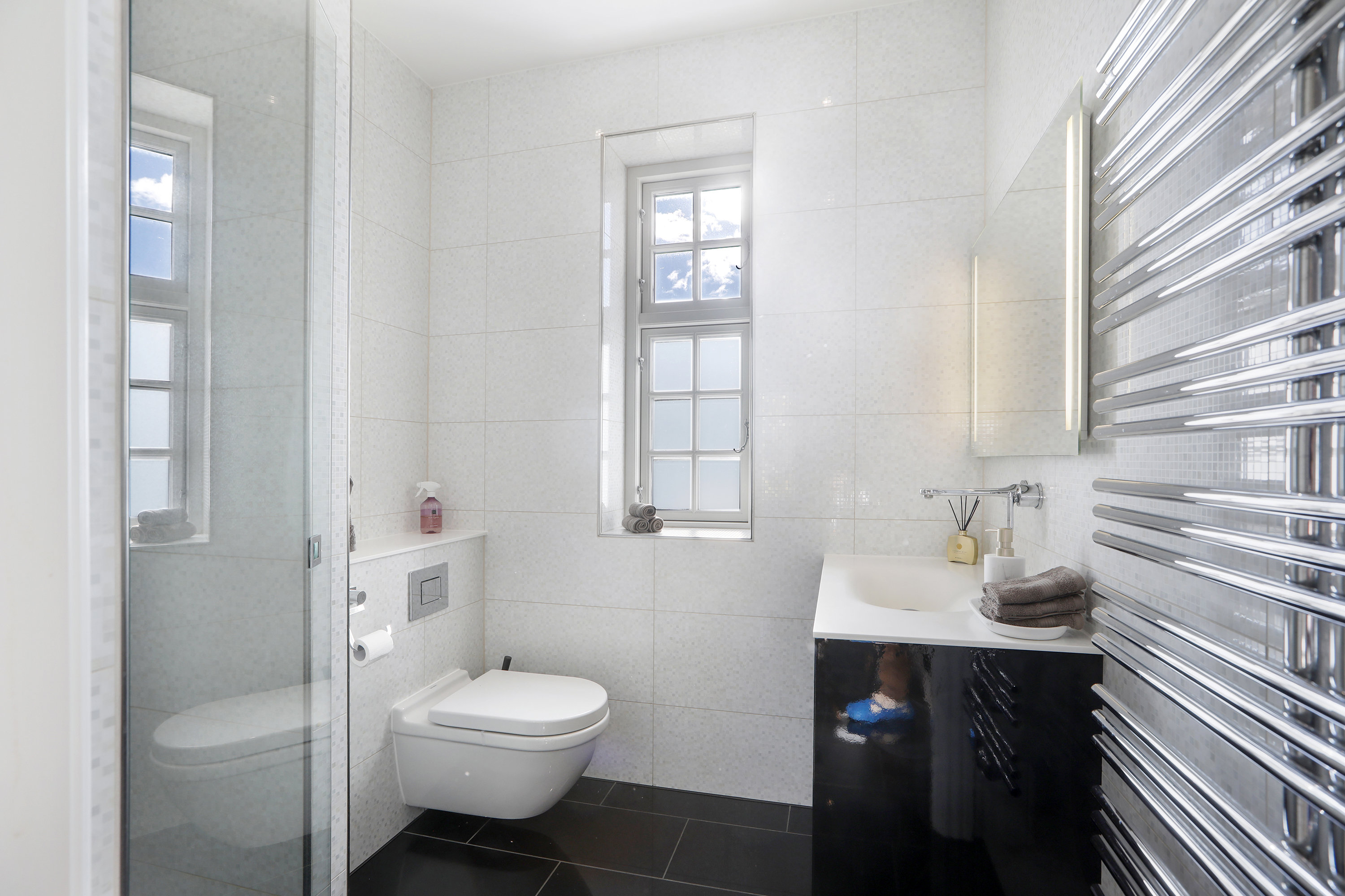 Fremhævet badeværelse billede i fuldskærmstilstand. Billede af Herlev Hovedgade 194, 2730 Herlev