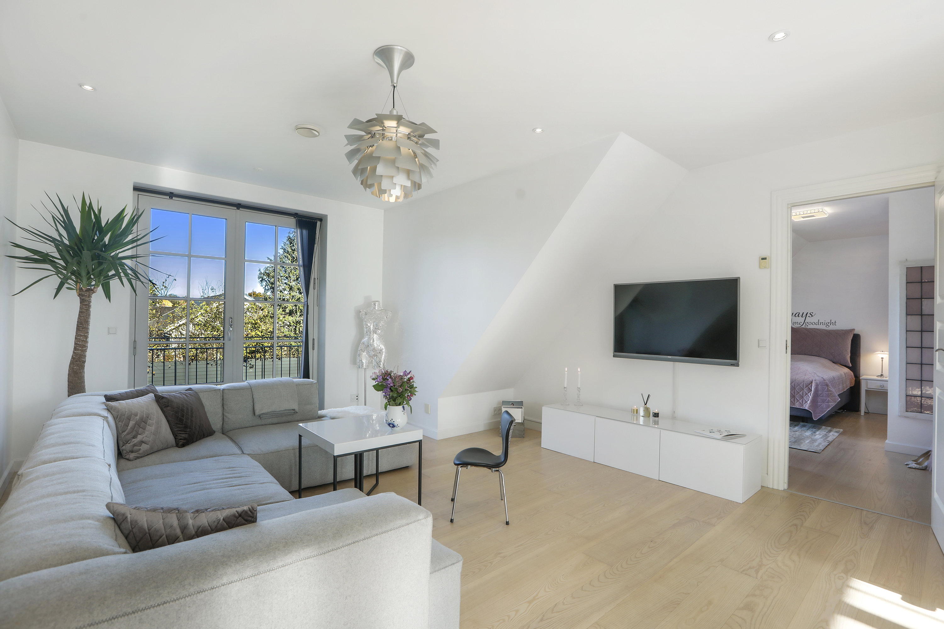 Fremhævet stue billede i fuldskærmstilstand. Billede af Herlev Hovedgade 194, 2730 Herlev