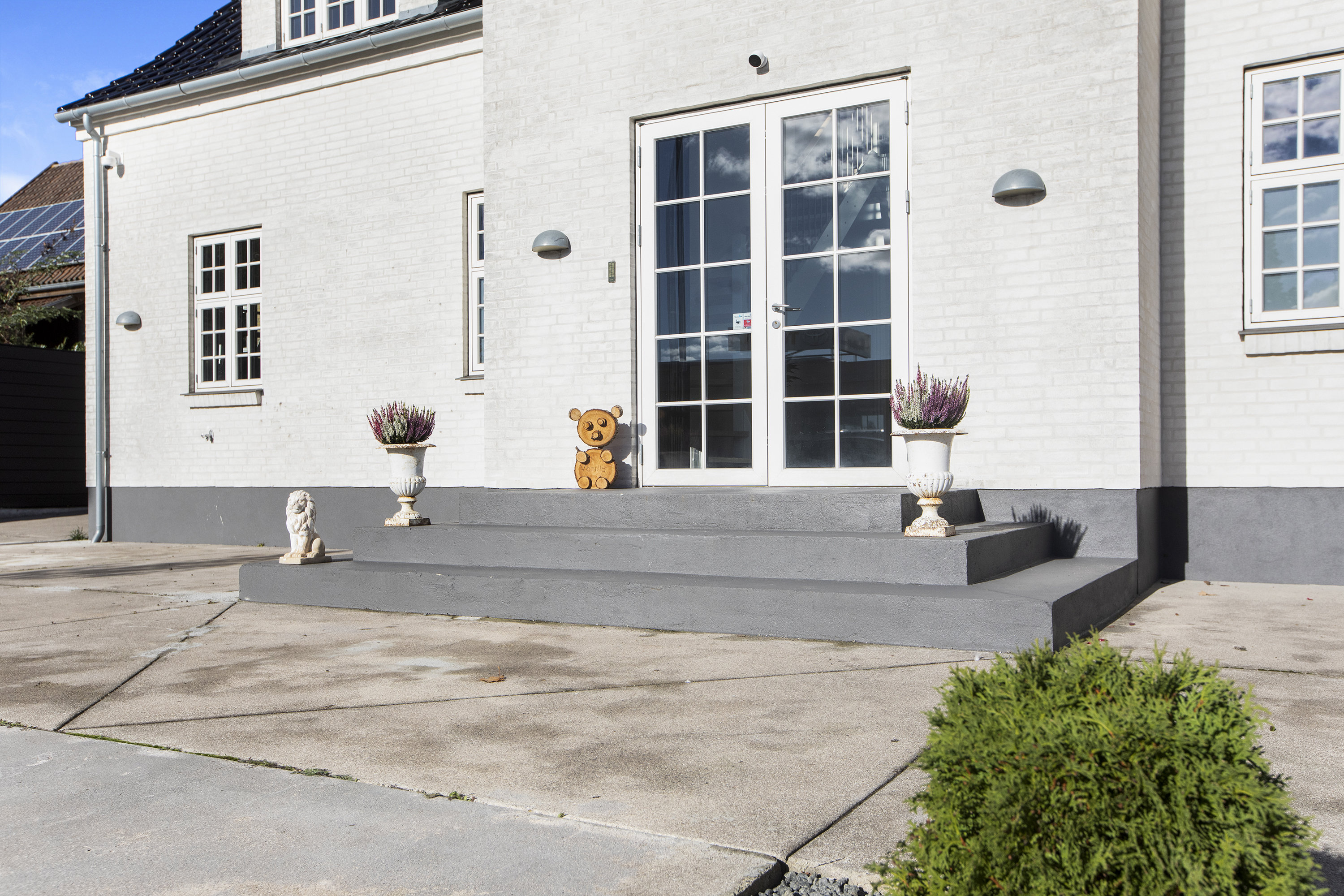 Fremhævet hoveddør billede i fuldskærmstilstand. Billede af Herlev Hovedgade 194, 2730 Herlev