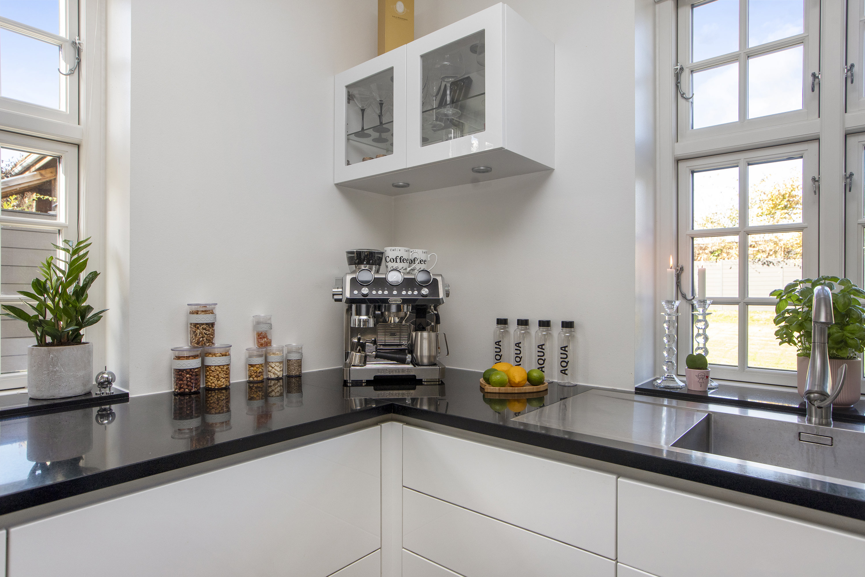 Fremhævet køkken billede i fuldskærmstilstand. Billede af Herlev Hovedgade 194, 2730 Herlev